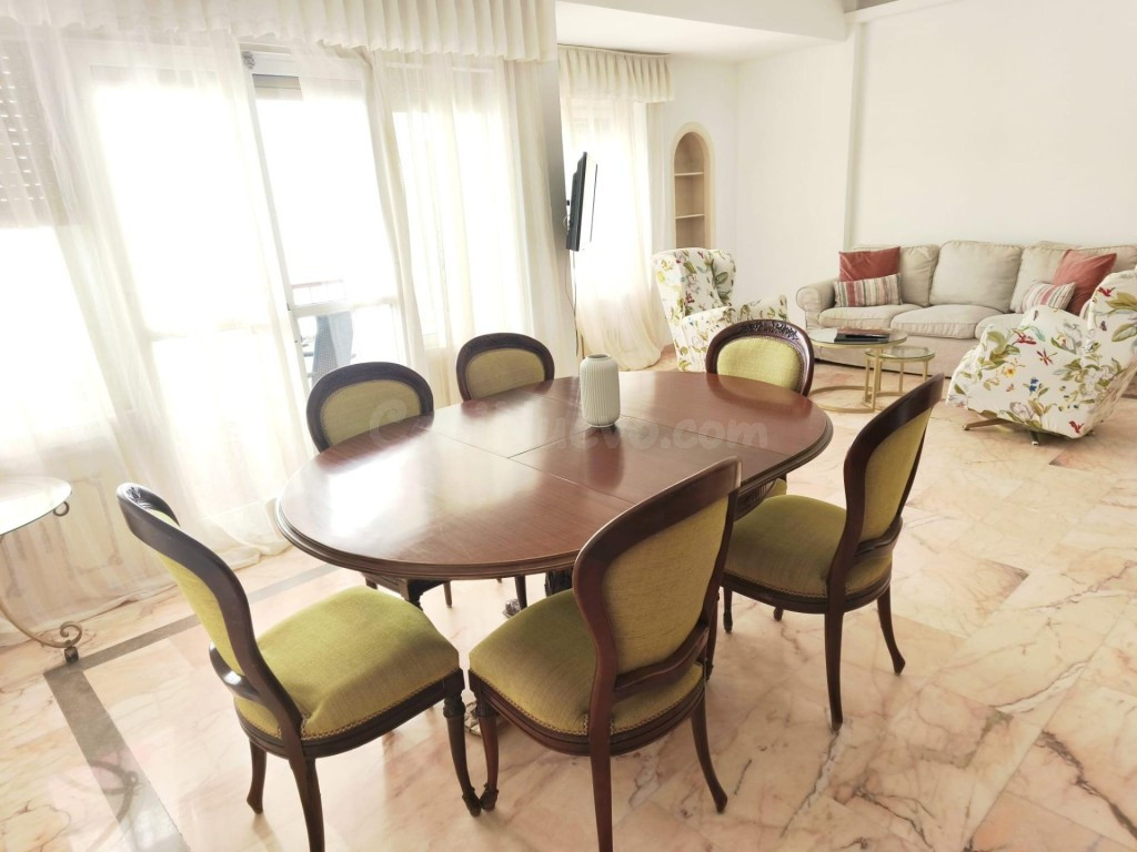 Espectacular vivienda junto Iglesia de La Magdalena, lista p - foto 5