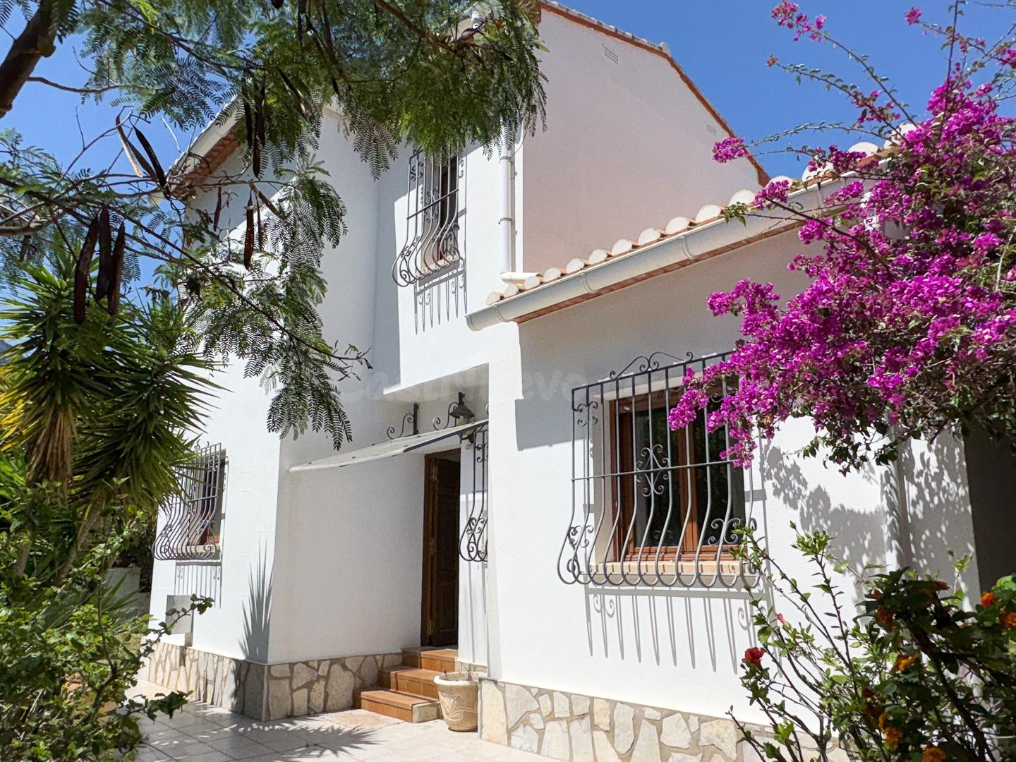 EXCLUSIVA VILLA EN MONTGO CON VISTAS AL MAR - foto 3