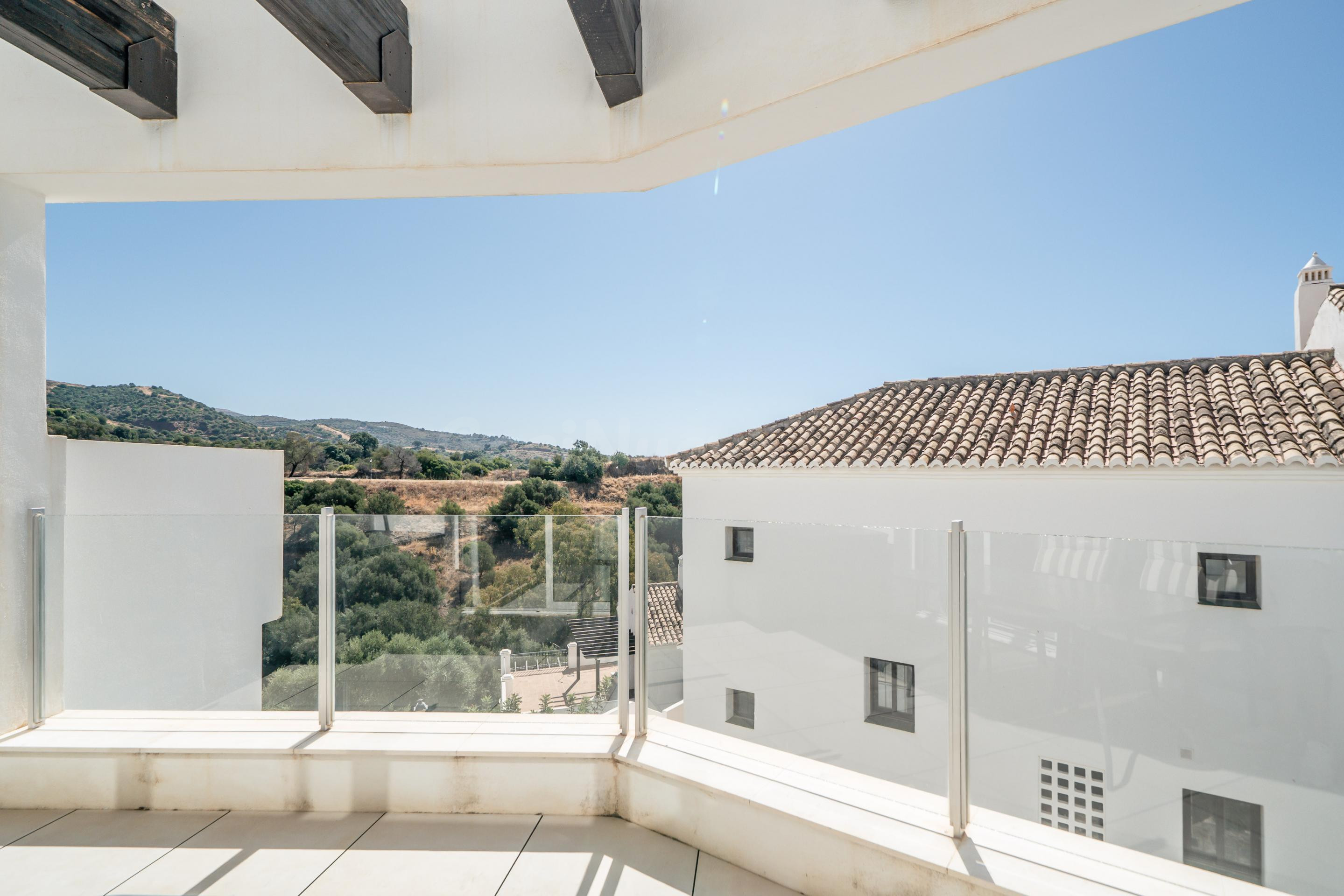 MODERN DÚPLEX PENTHOUSE WITH SEA VIEWS IN ALTOS DE LOS MONTE - foto 3