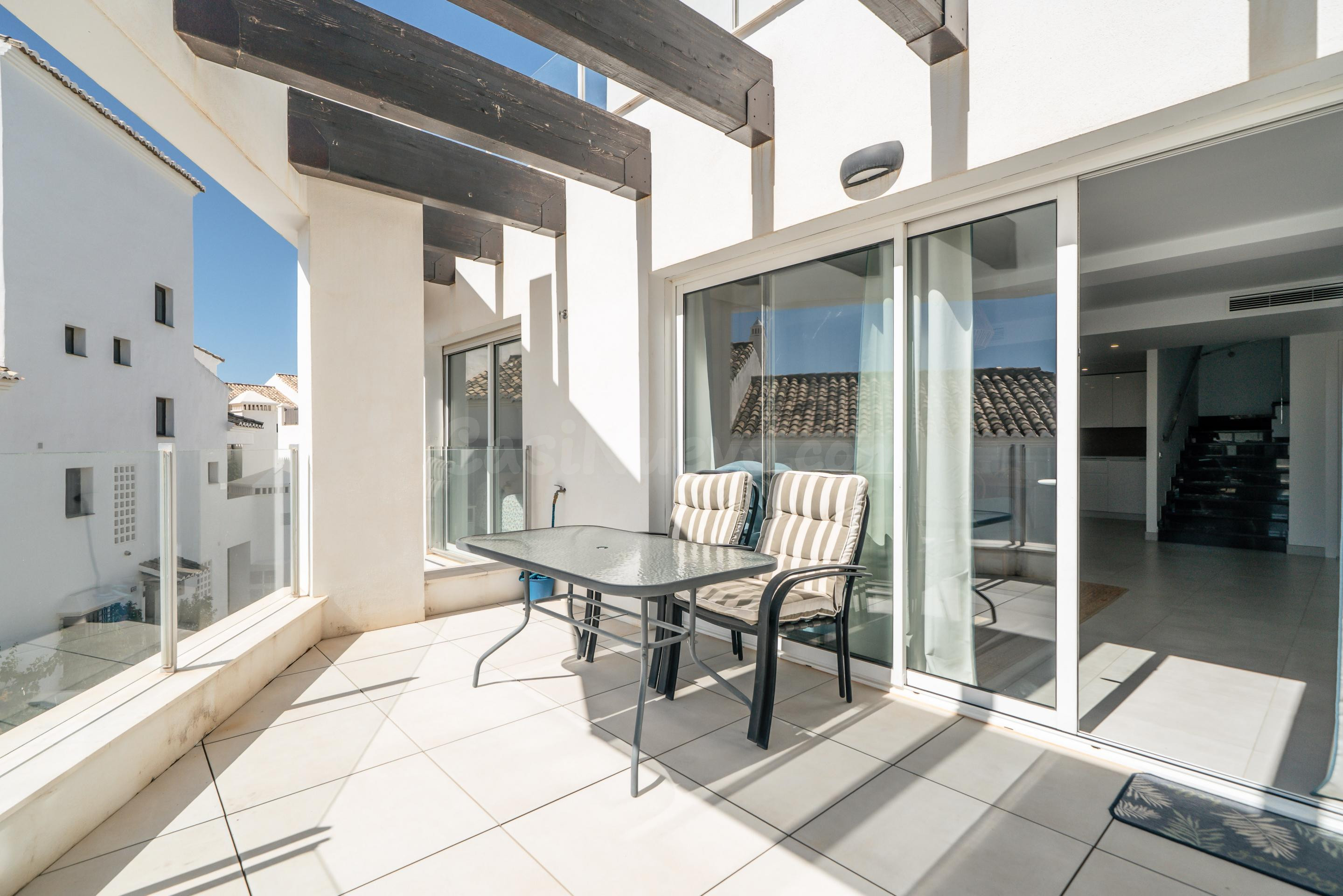 MODERN DÚPLEX PENTHOUSE WITH SEA VIEWS IN ALTOS DE LOS MONTE - foto 4