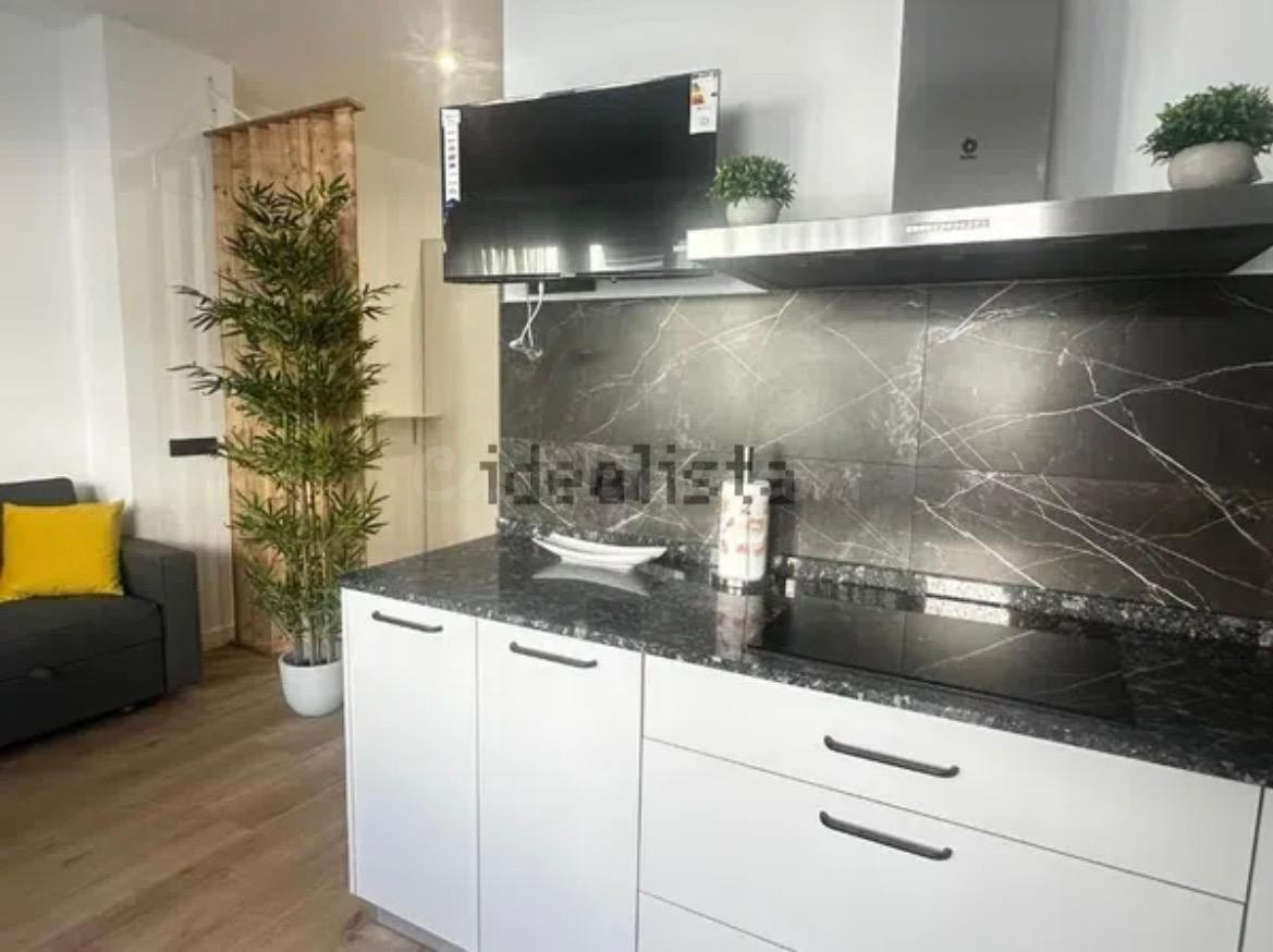 VENTA ESTUDIO AVENIDA VILLAMAYOR - foto 3