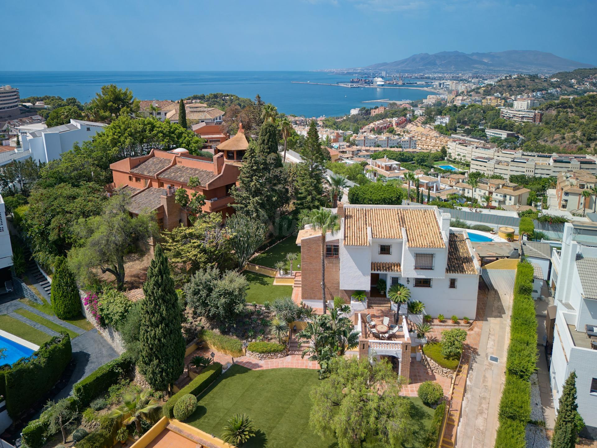 Fantástica villa con espectaculares vistas a Málaga - foto 5