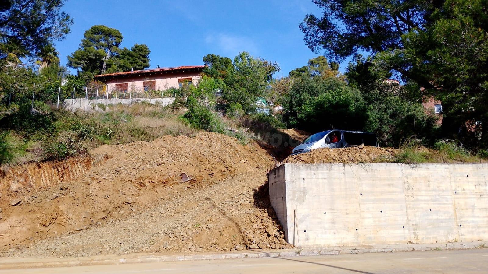 PARCELA URBANA EN PICARANY, ALMOSTER: NATURALEZA, PRIVACIDAD