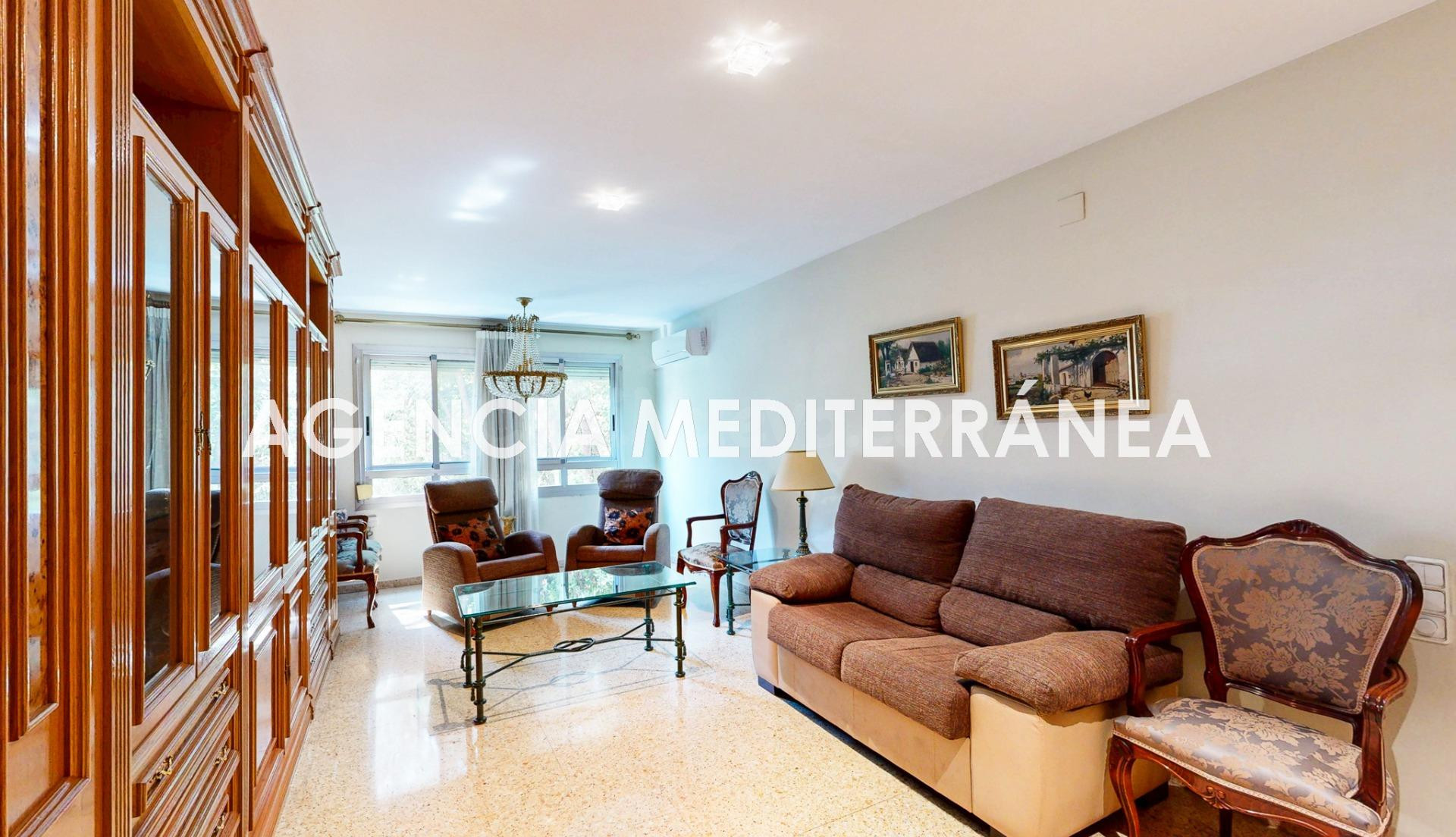 Piso en venta en Valencia, en calle Alboraya, CON GARAJE! - foto 2