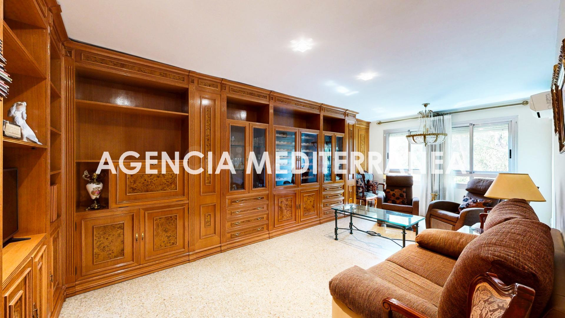 Piso en venta en Valencia, en calle Alboraya, CON GARAJE! - foto 3