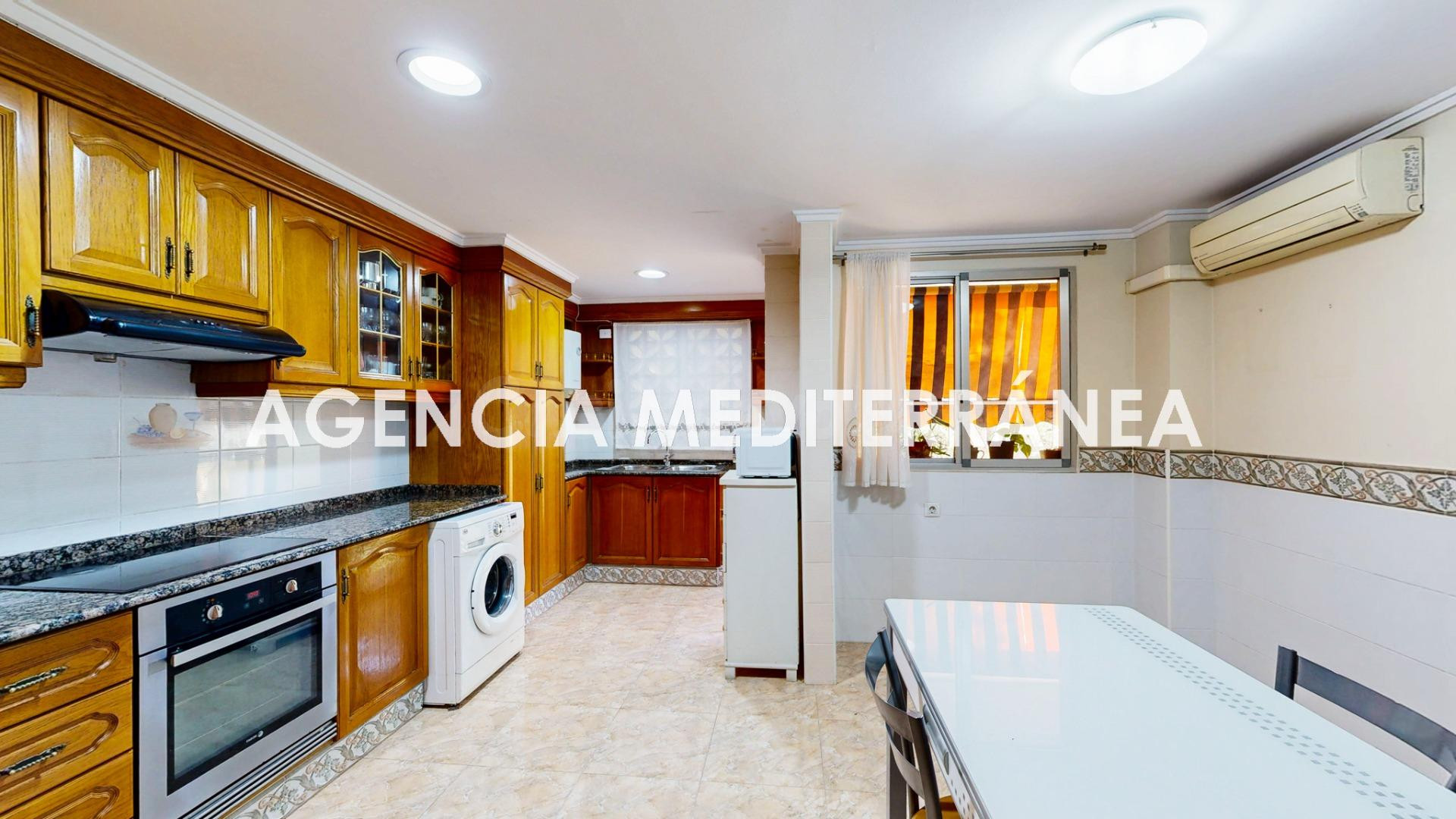 Piso en venta en Valencia, en calle Alboraya, CON GARAJE! - foto 4