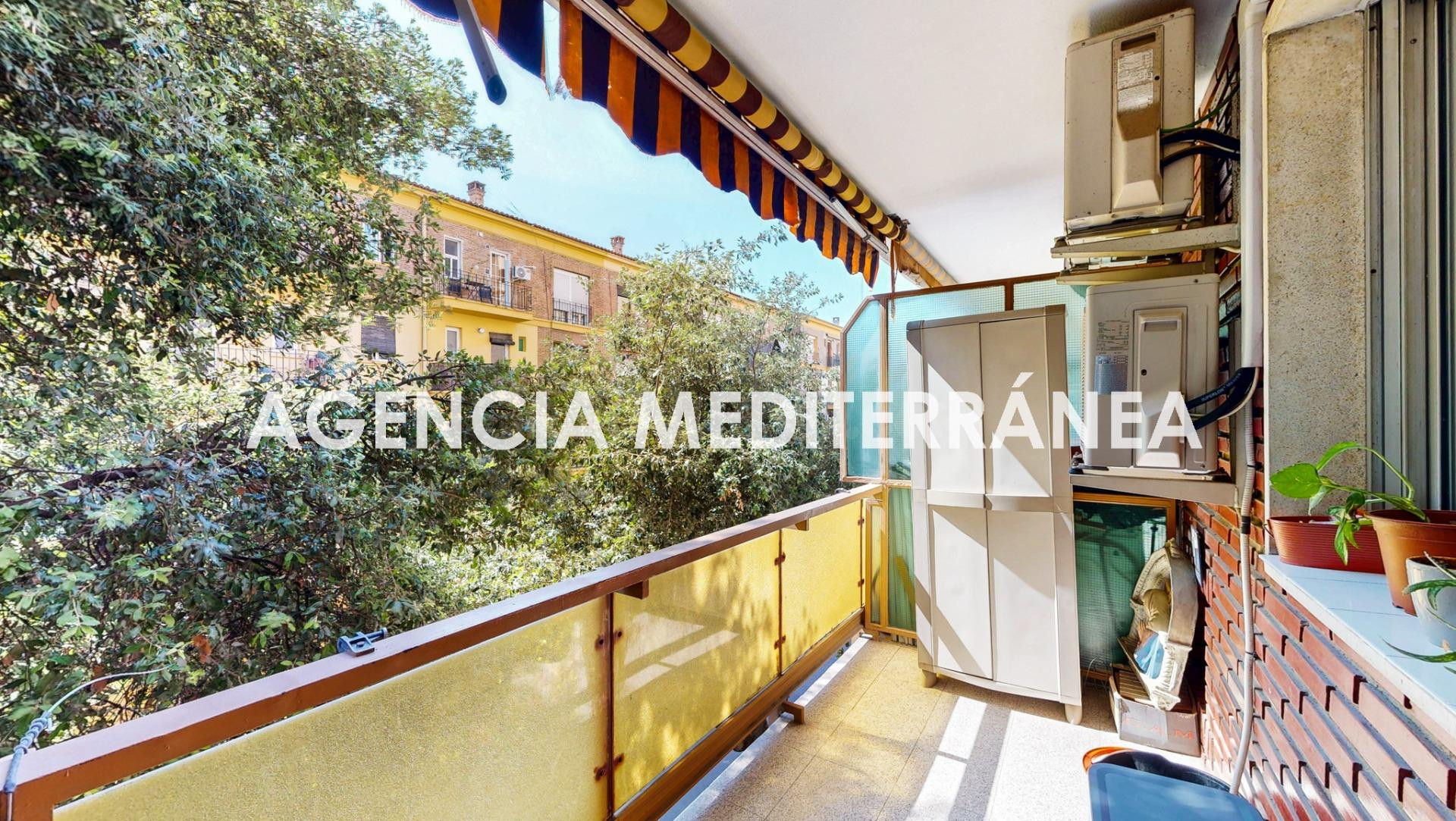 Piso en venta en Valencia, en calle Alboraya, CON GARAJE! - foto 5