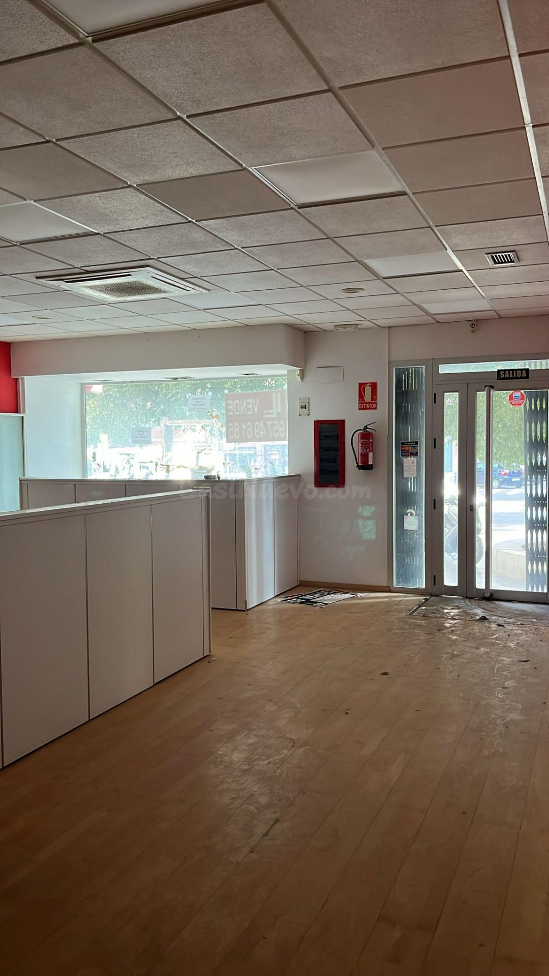 Local comercial 968m² en venta - Santa Rosa - foto 5