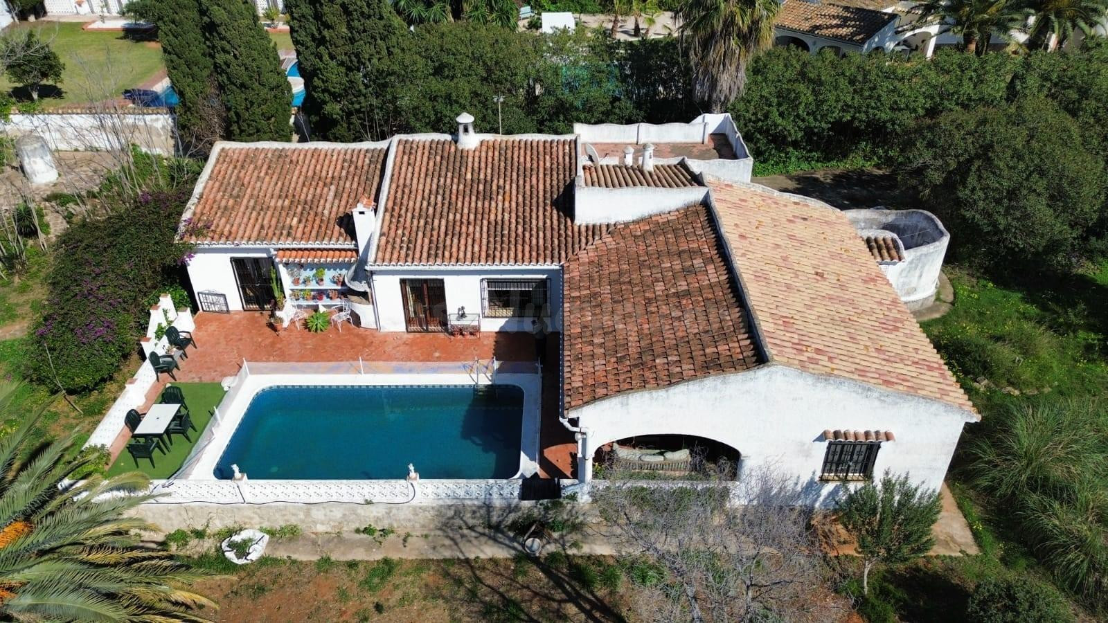 Chalet con encanto zona de San Nicolás en Denia