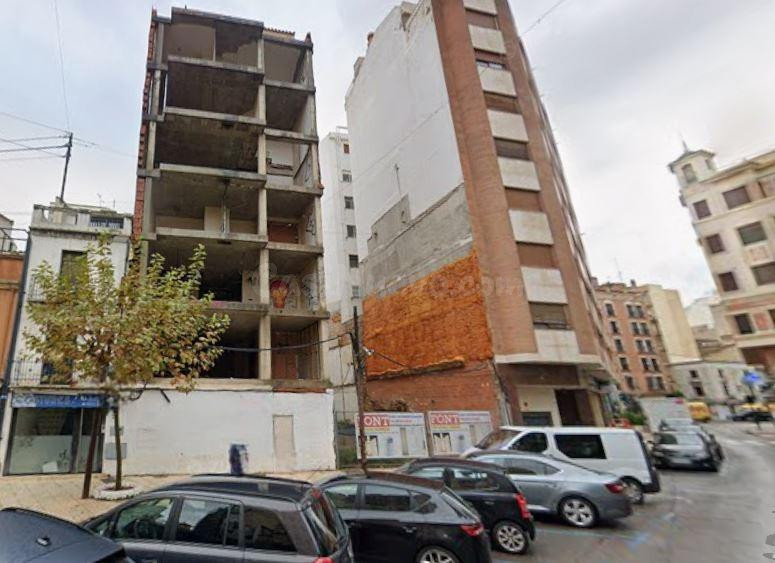 Estructura sin acabar en el centro de Castellon