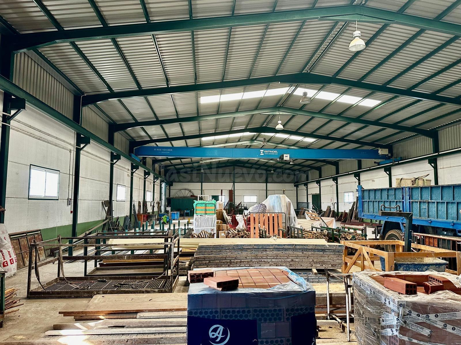 Nave industrial 1200m² en venta - Fuente Obejuna - foto 5