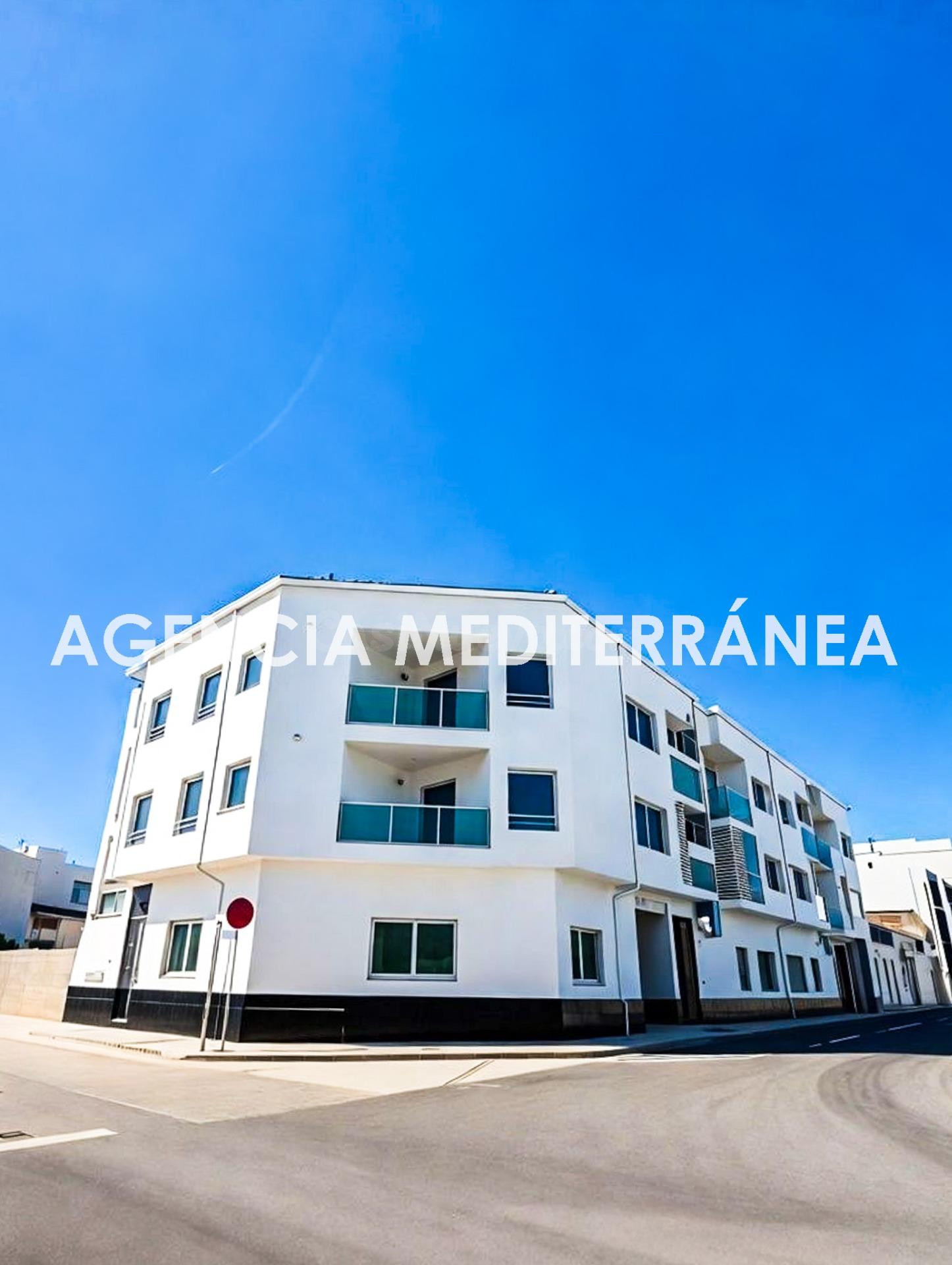 5 pisos en 1ºplanta a estrenar, en edificio en Bellreguard - foto 5