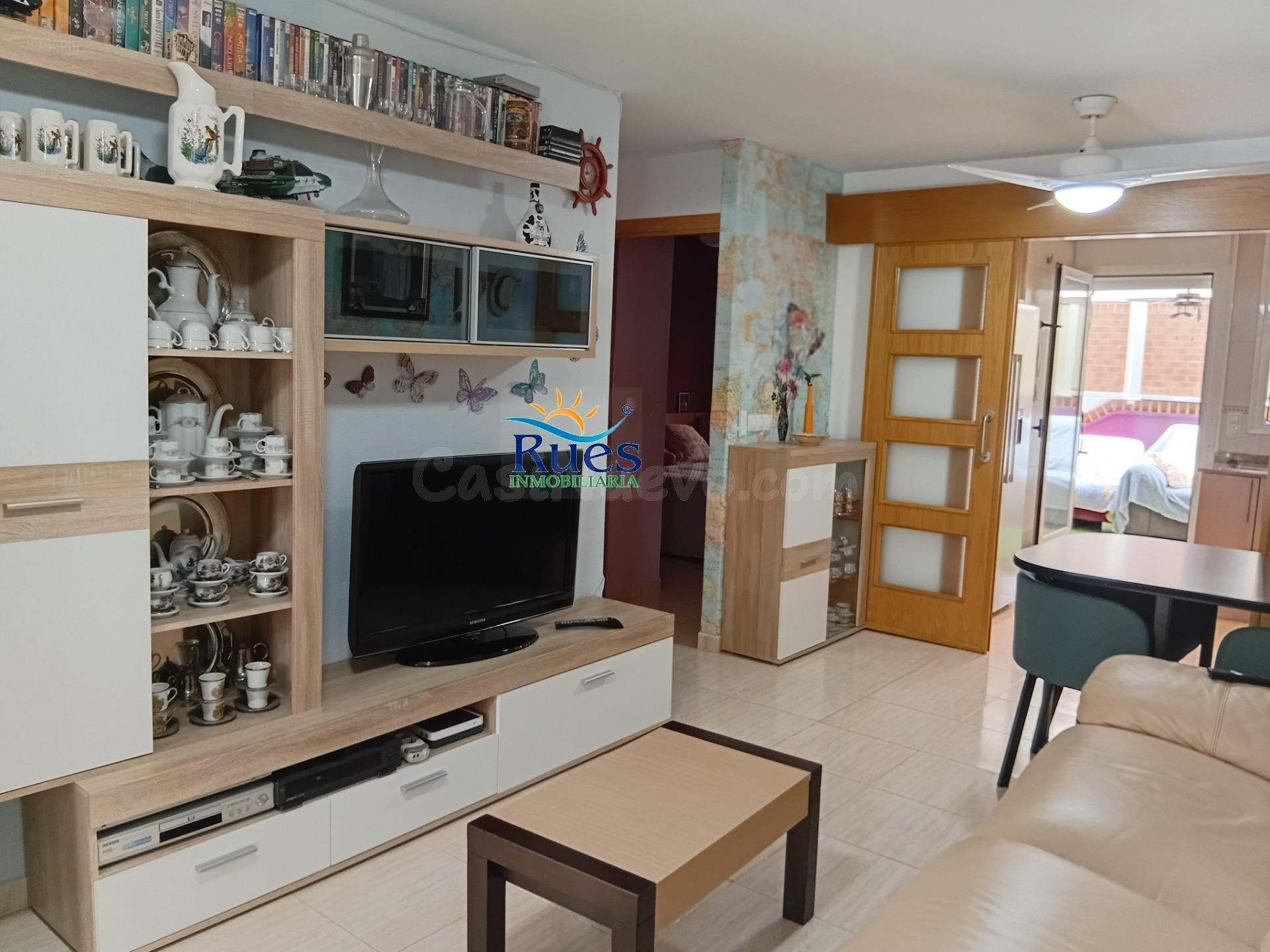 Acogedora planta baja en Oropesa del Mar con piscina y a pasos de la playa - foto 4