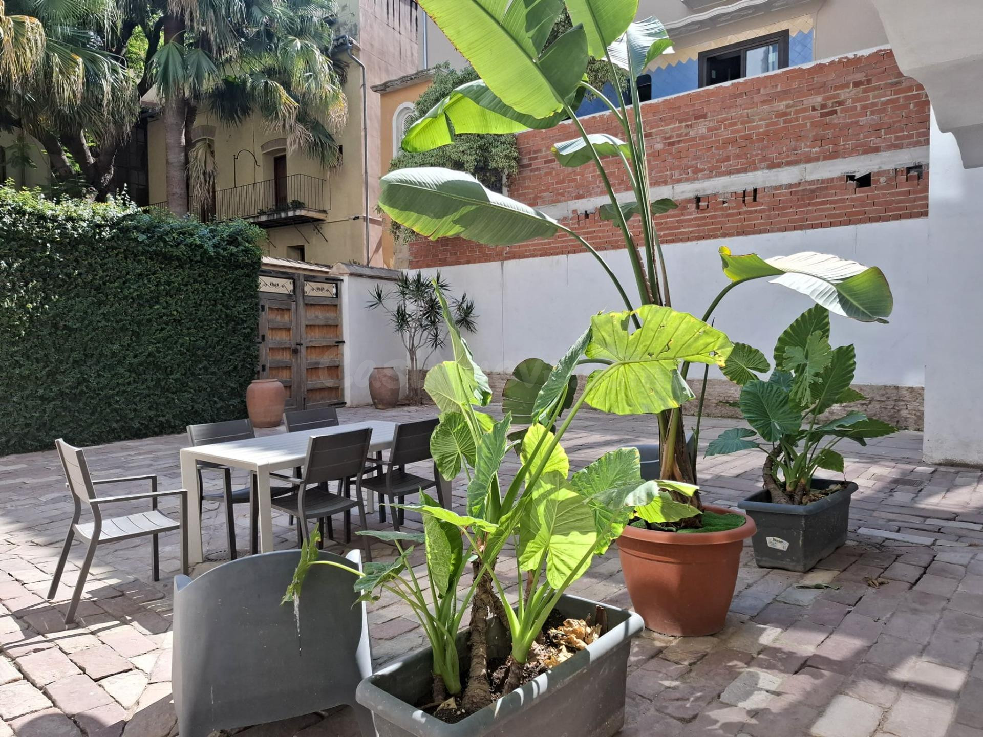 Local emblemático en venta, en el corazón de la ciudad - foto 5