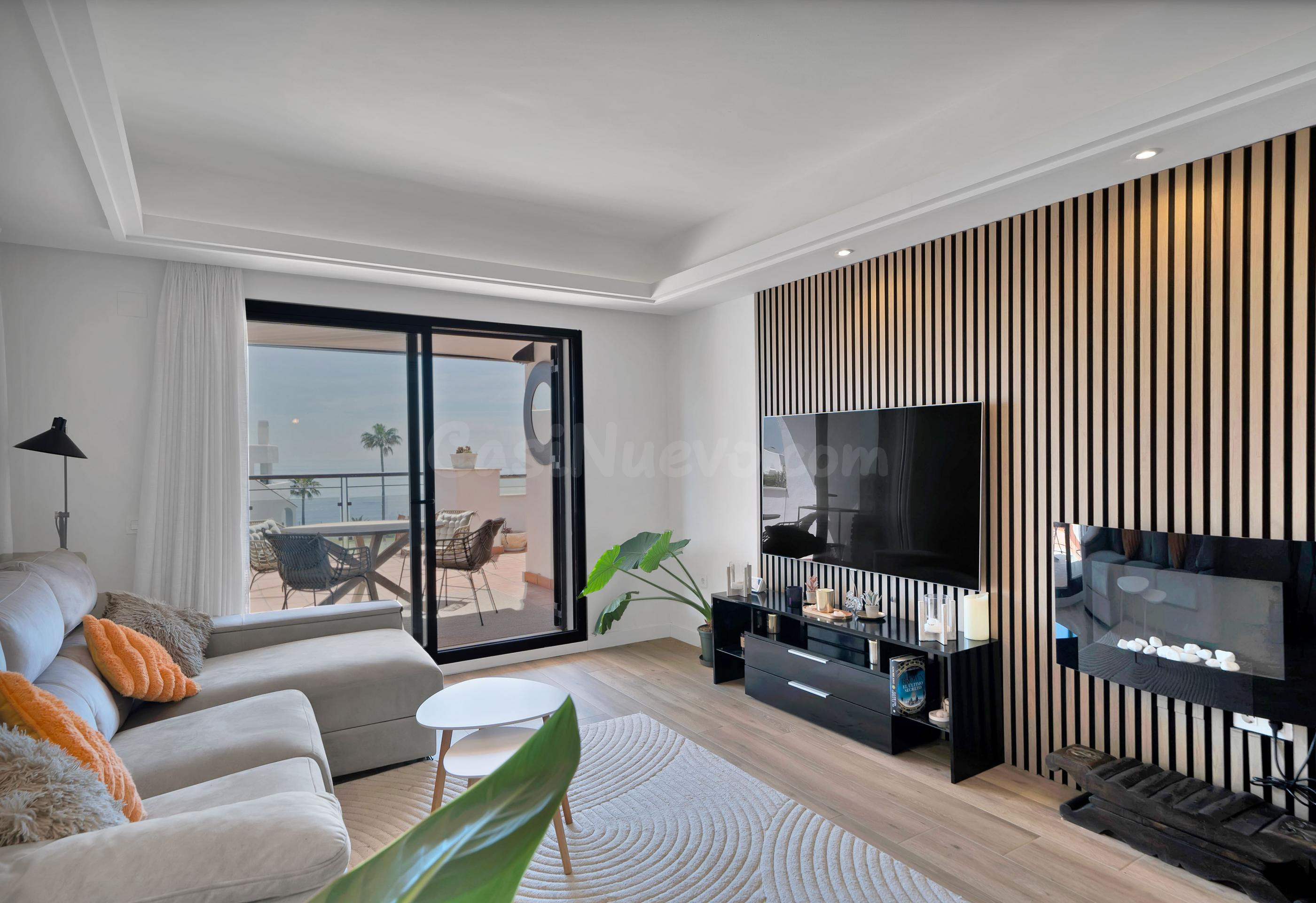 Luxury beachfront penthouse with jacuzzi and solarium in Cas - foto 5