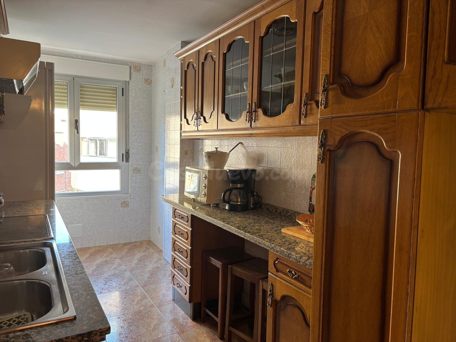 ALQUILER PISO JUNTO CALLE MARÍA AUXILIUADORA