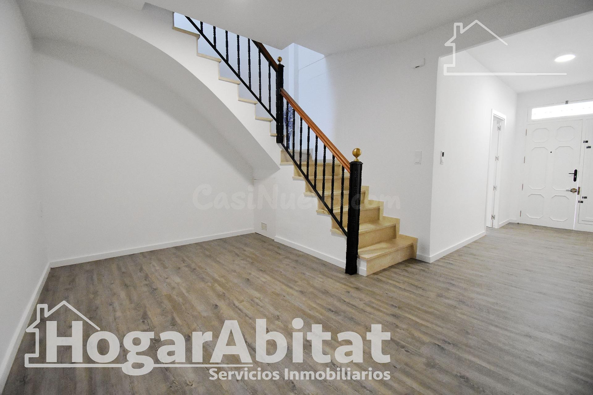 AMPLIA Y BONITA CASA REFORMADA CON 2 TERRAZAS - foto 4