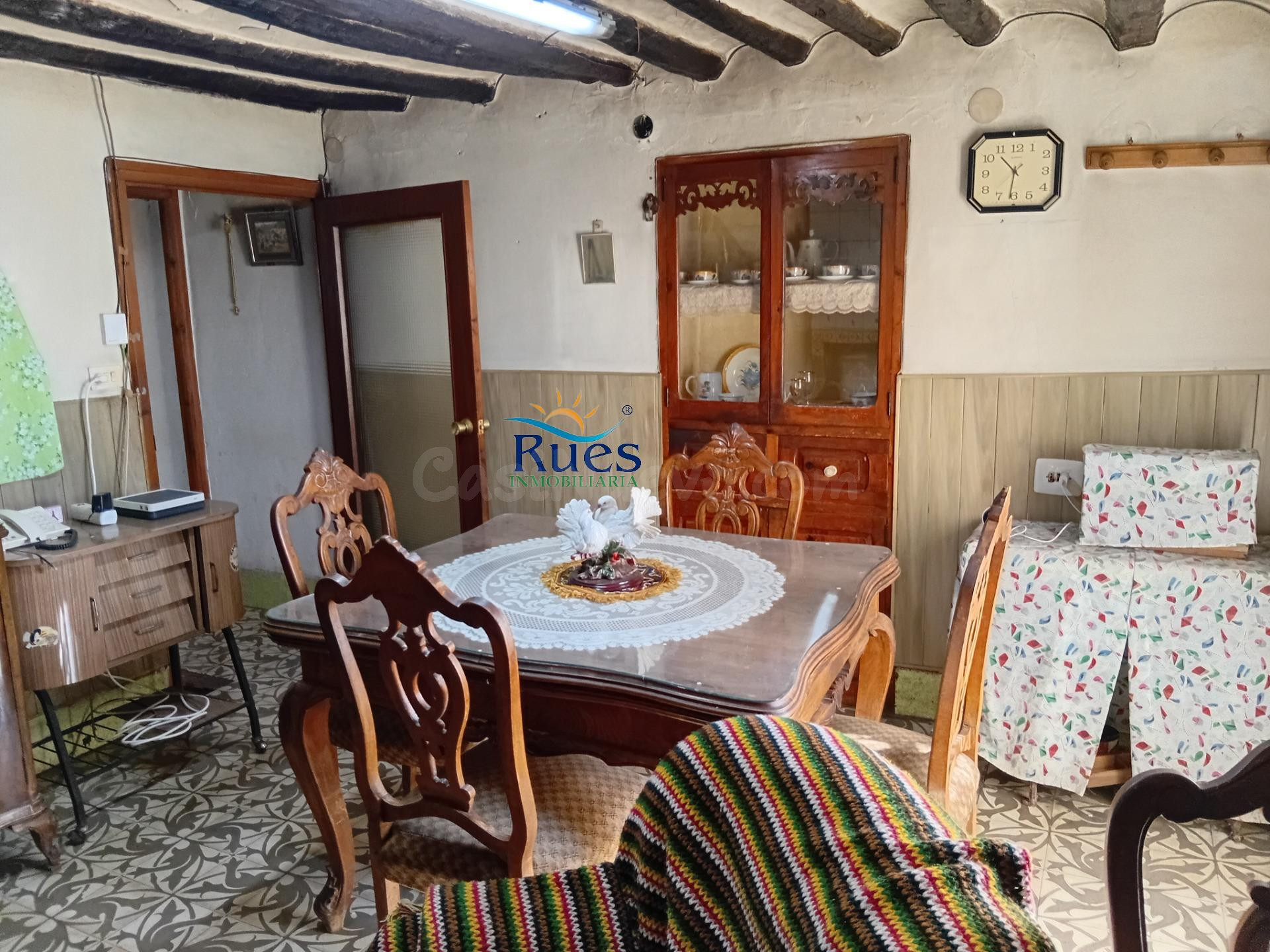 Casa de pueblo con encanto y ubicación estratégica en Tirig - foto 5