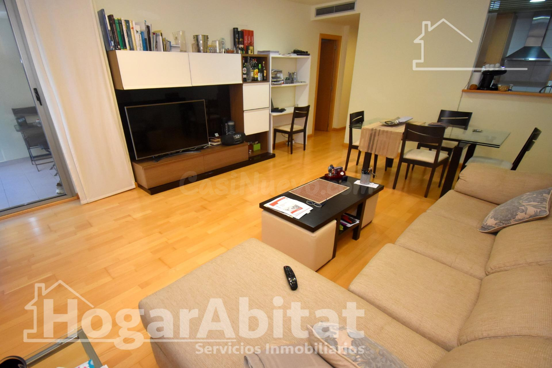 SEMINUEVO CON TERRAZA, GARAJE Y TRASTERO - foto 4