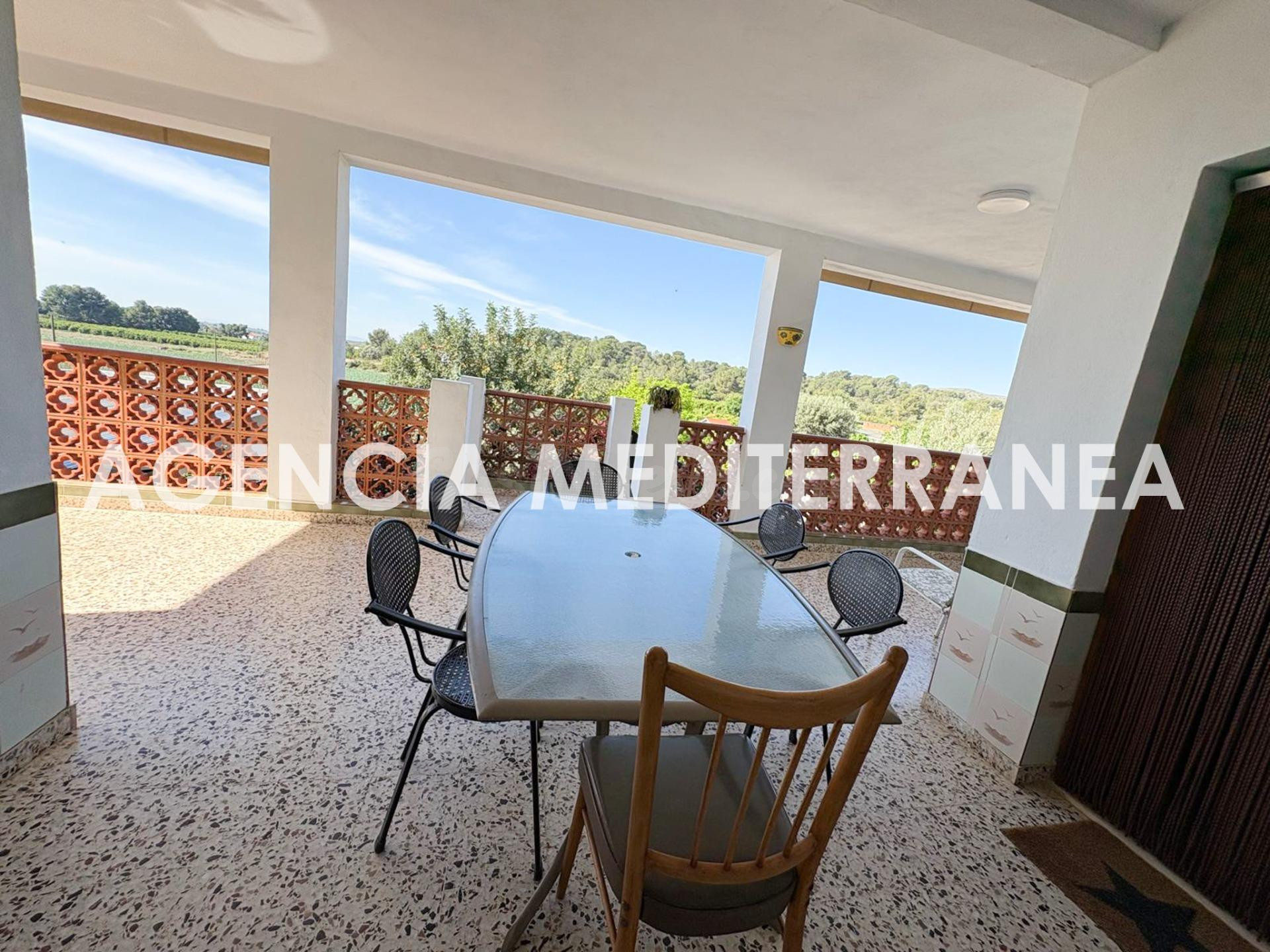 Gran chalet en venta en Lliria, con piscina privada - foto 2
