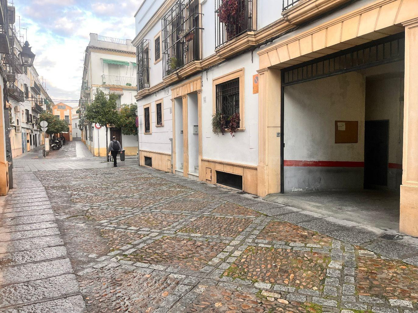 GARAJE EN SANTA MARINA