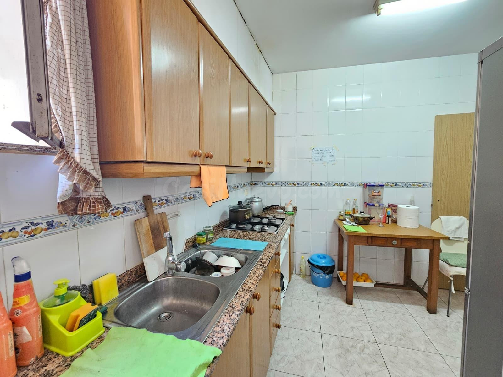PLANTA BAJA, CENTRICO EN CASTELLON DE LA PLANA - foto 5