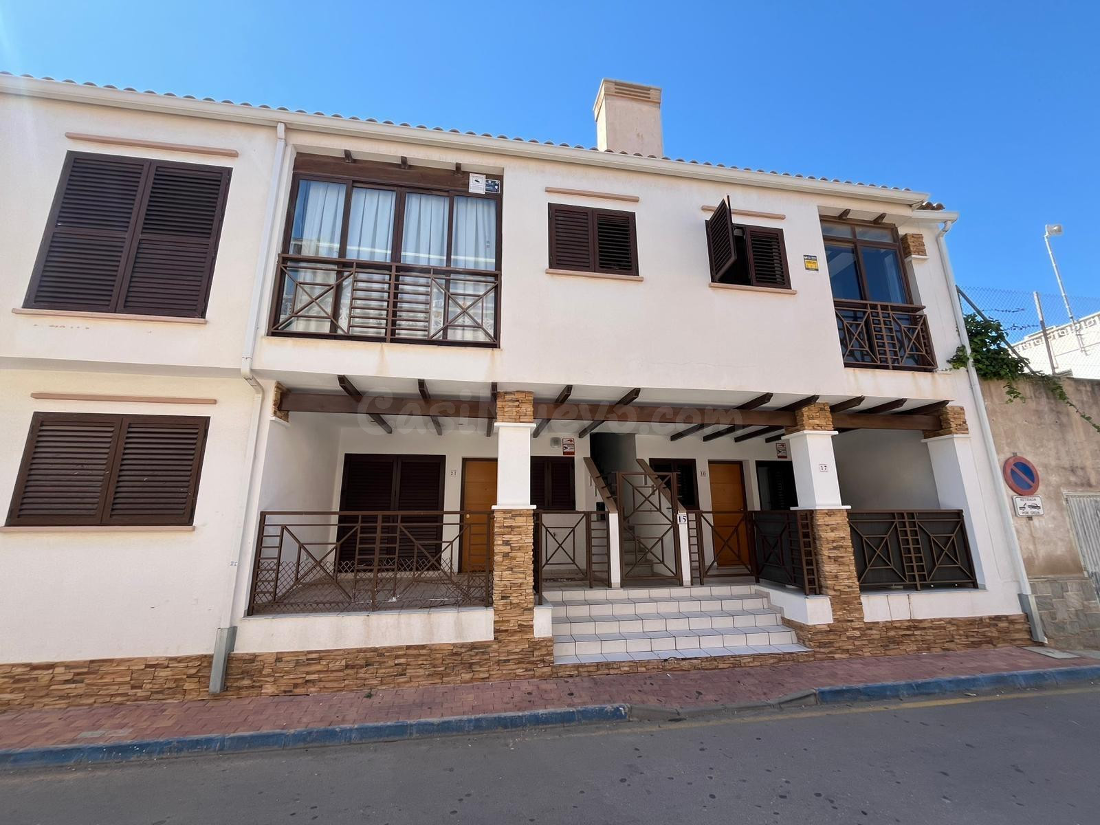 Encantadora Casa en La Puntica, ¡Tu Refugio cerca del Mar!