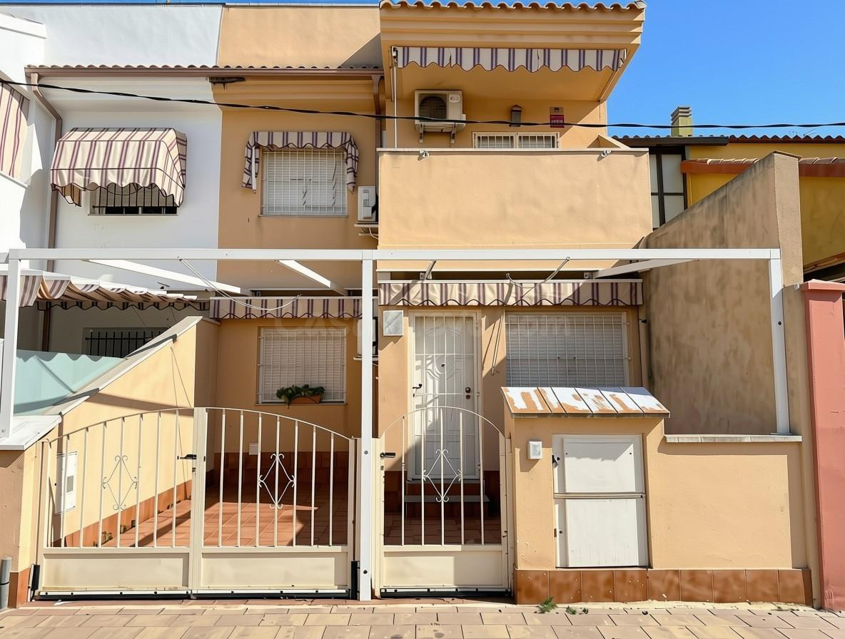 Encantadora Casa Dúplex en Lo Pagan - La Puntica por solo €160,000