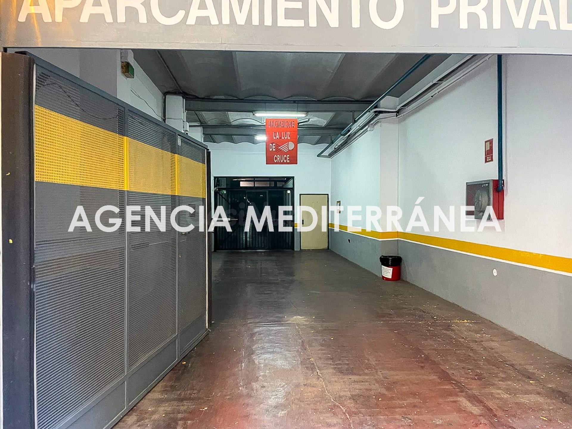 Plaza doble de garaje en parking privado en Gran Vía