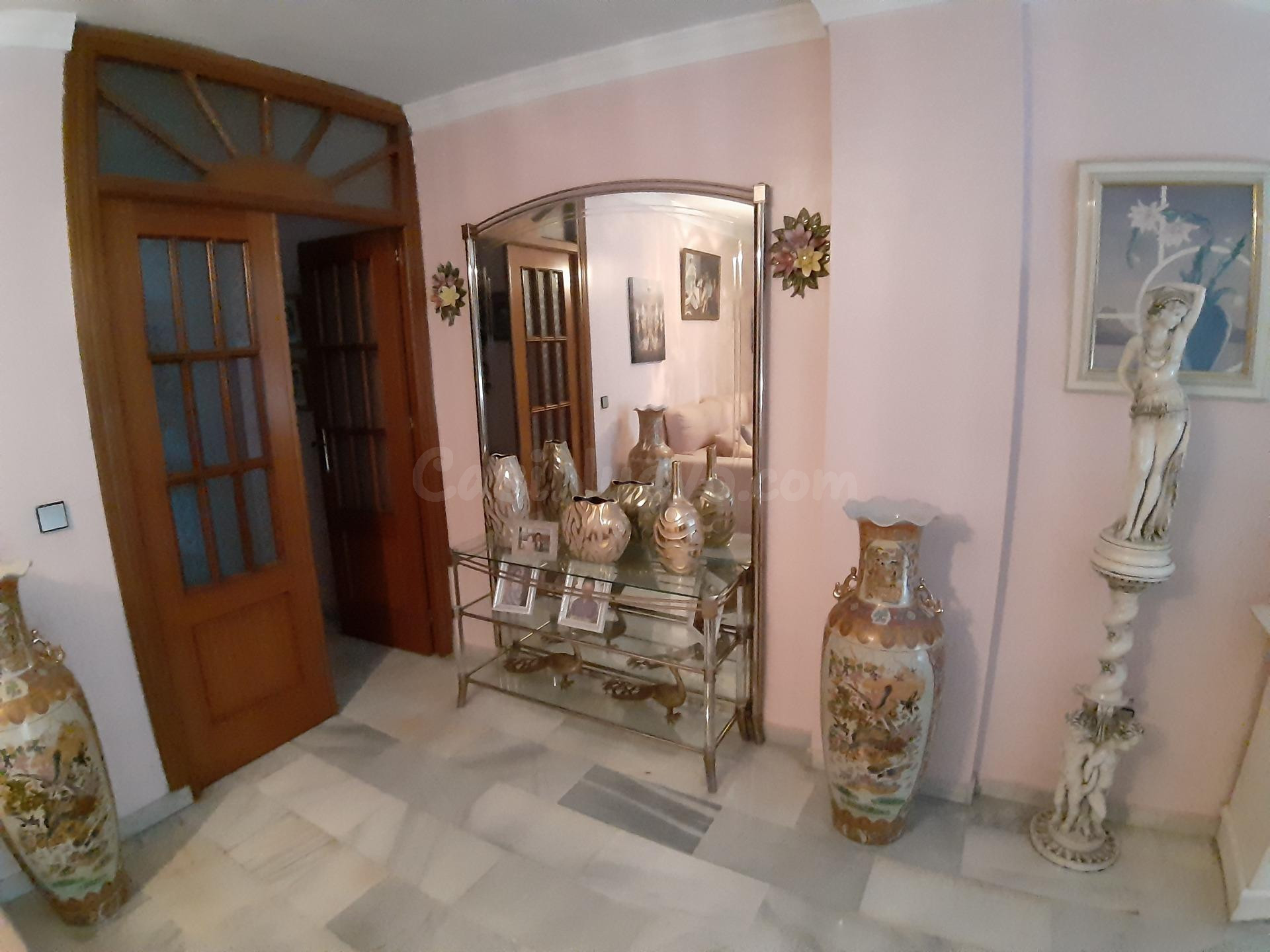 Amplísima casa en Las Lagunas - foto 5