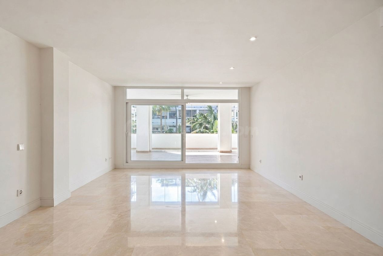 Exclusive Beachfront Apartment in Las Cañas Beach, Marbella - foto 5