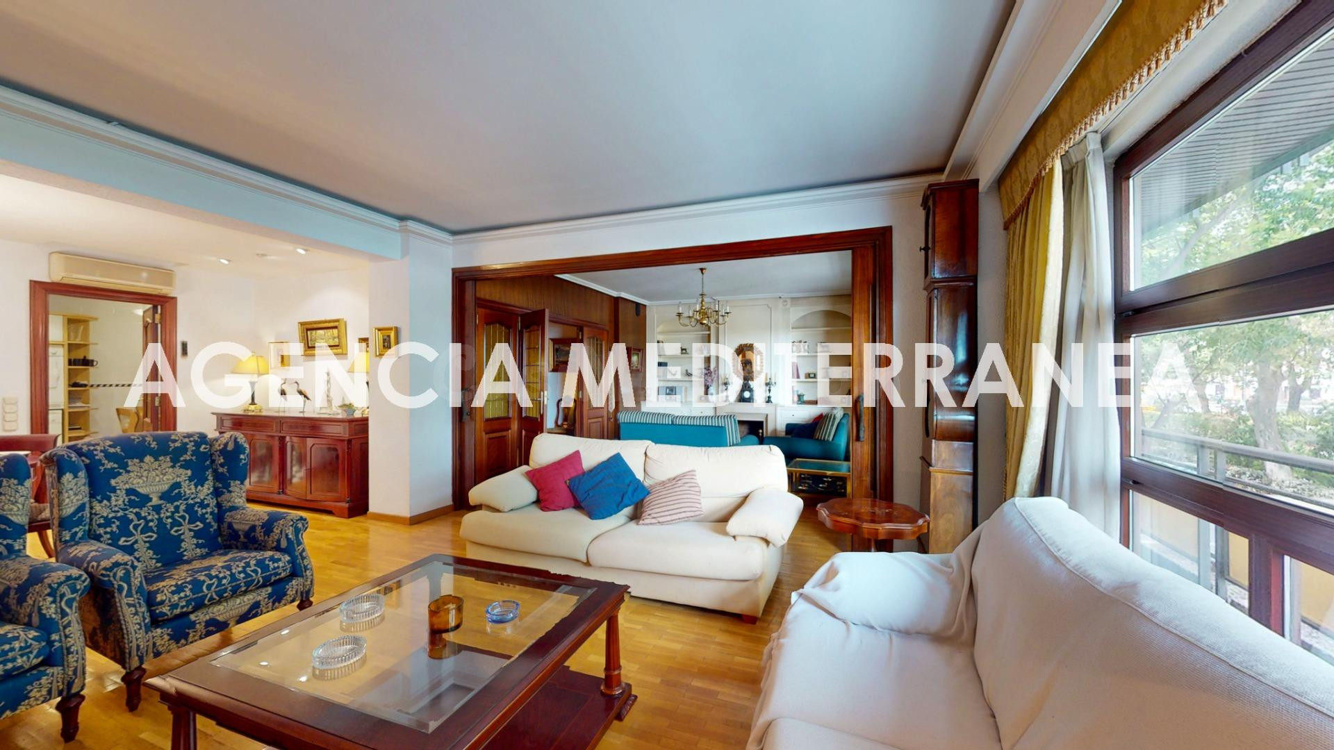 Piso en venta en Valencia, Zona Jacinto Benavente