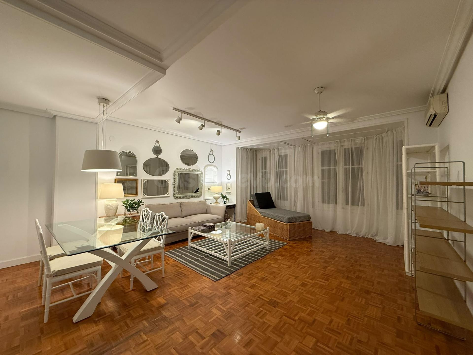 PISO CON ENCANTO EN EL CENTRO, - foto 3