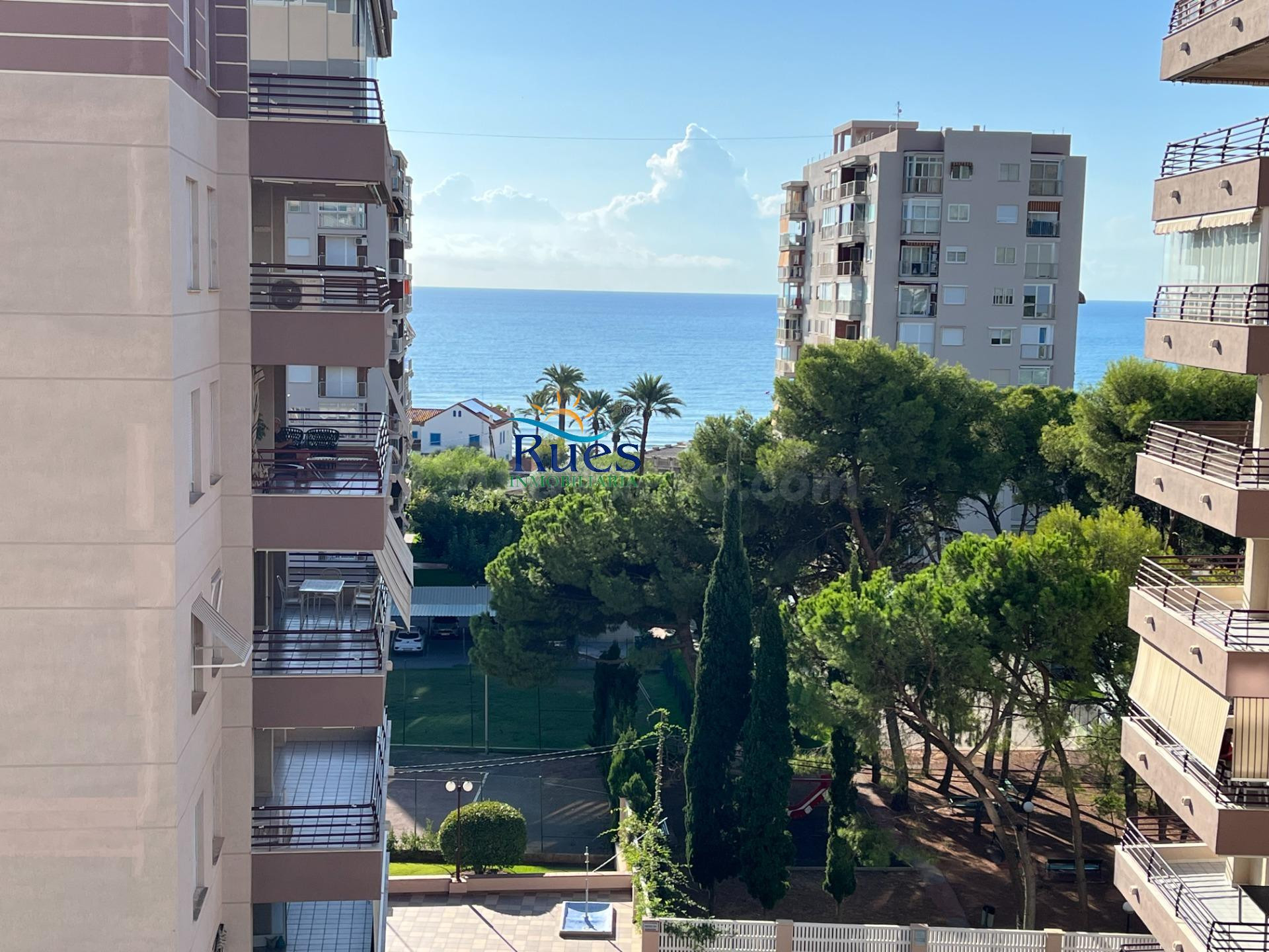 Piso semireformado con vistas al mar en Els Terrers, Benicàssim