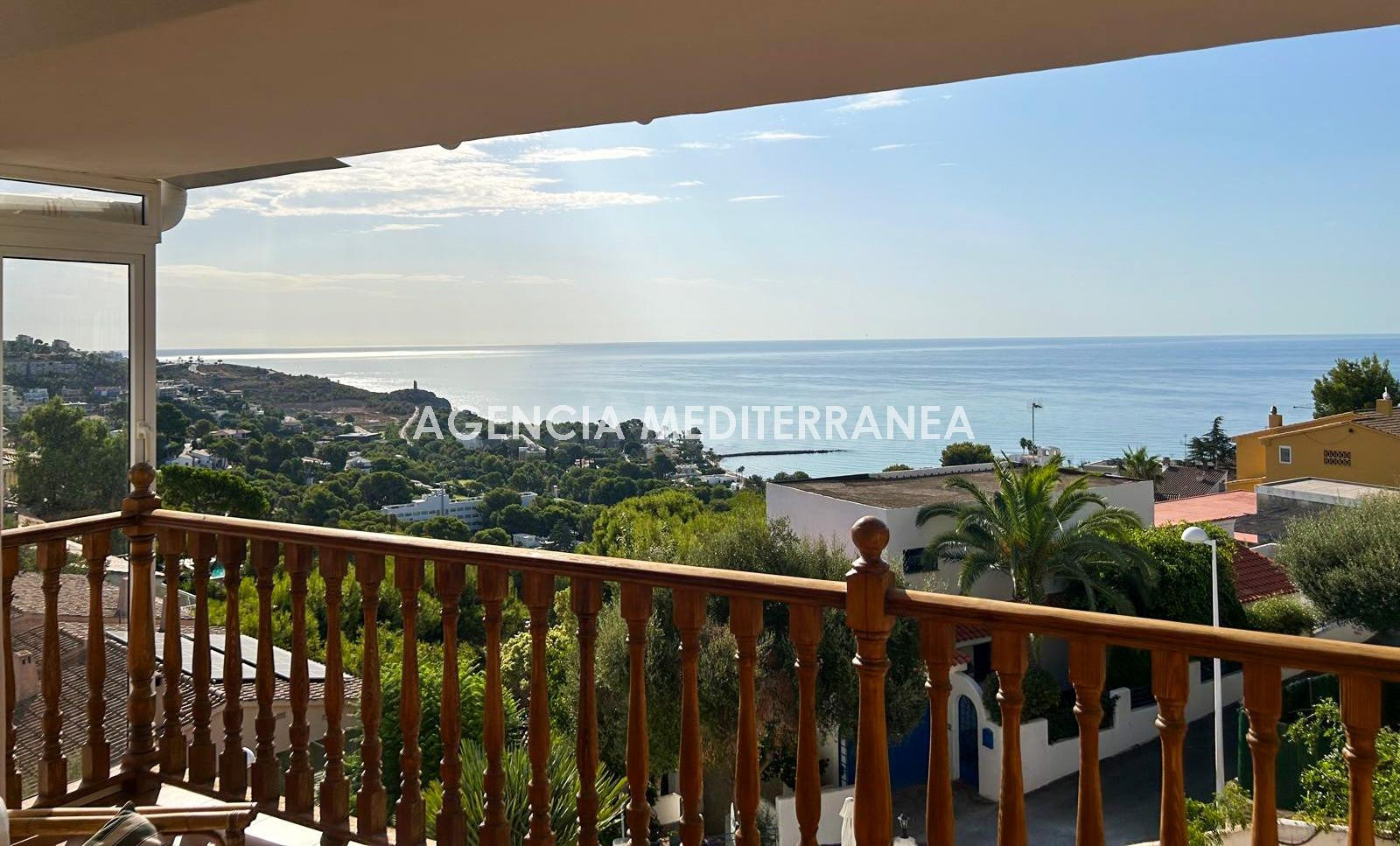 Espectacular villa con vistas  al Mediterráneo