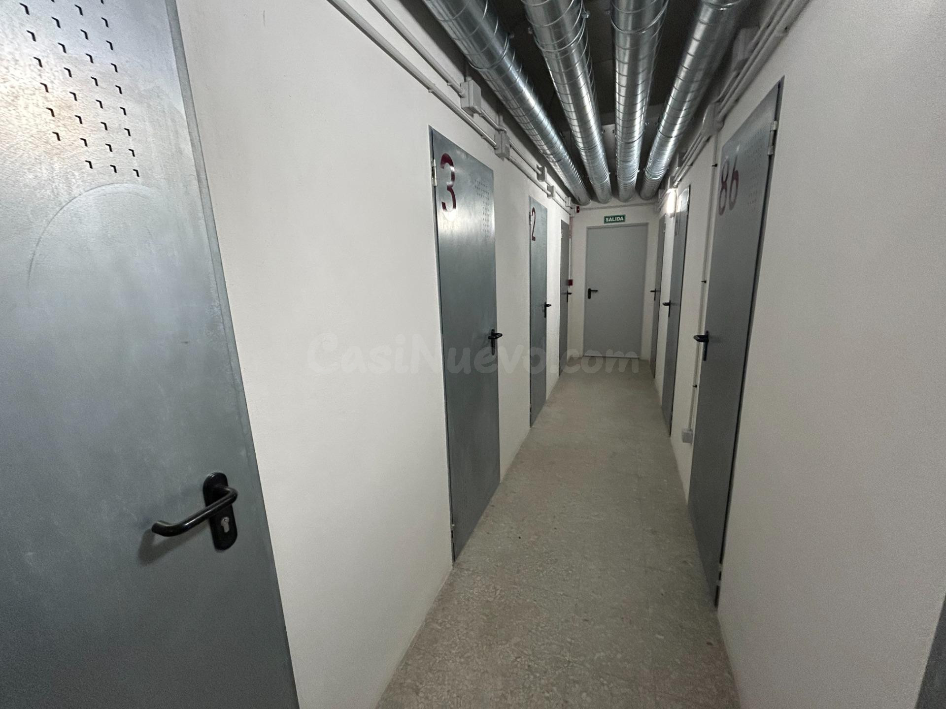 VENTA TRASTEROS JUNTO PLAZA ESPAÑA - foto 5