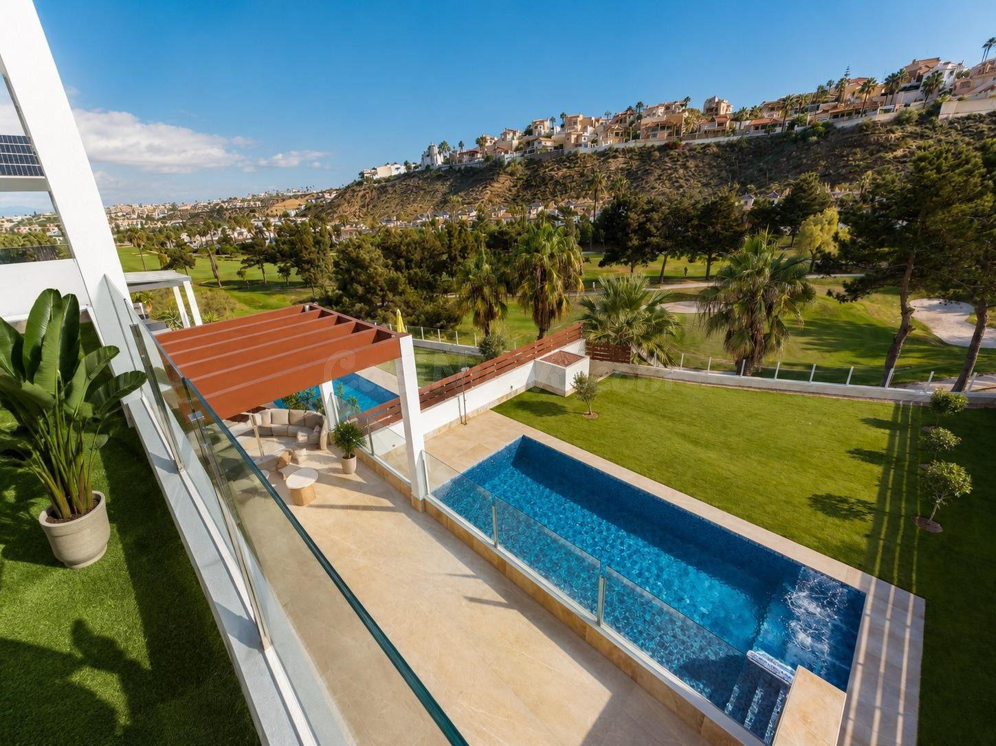 Villas de lujo en primera línea de campo de golf en Ciudad Q - foto 4