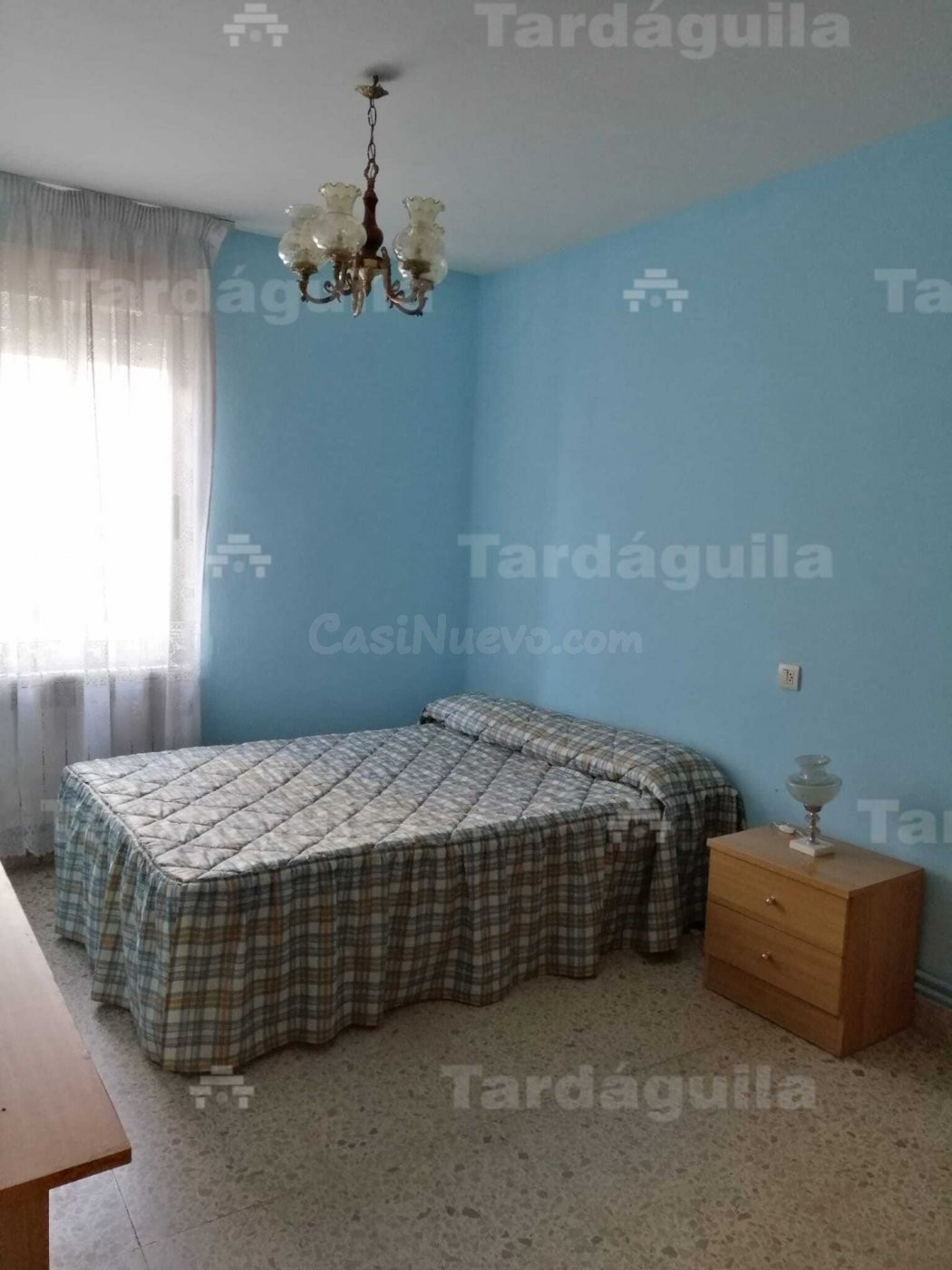VIVIENDA EN LA AVENIDA PORTUGAL AL LADO DEL CENTRO DE SALUD SAN JUAN
