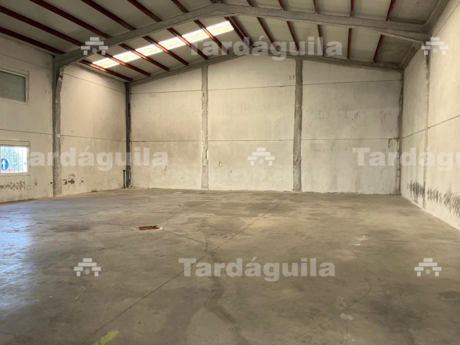 VENTA NAVES MONTALVO II