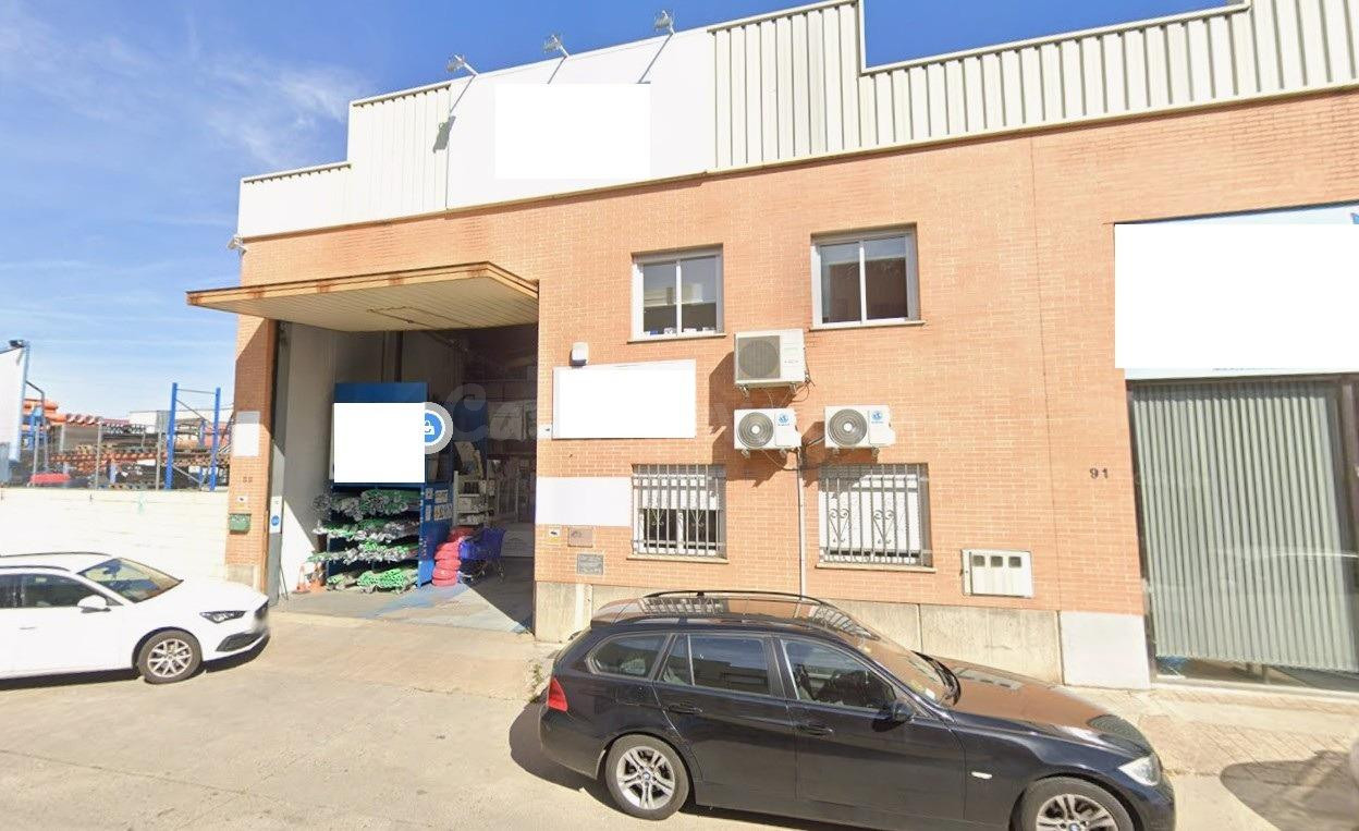ALQUILER EN POLIGONO LOS VILLARES