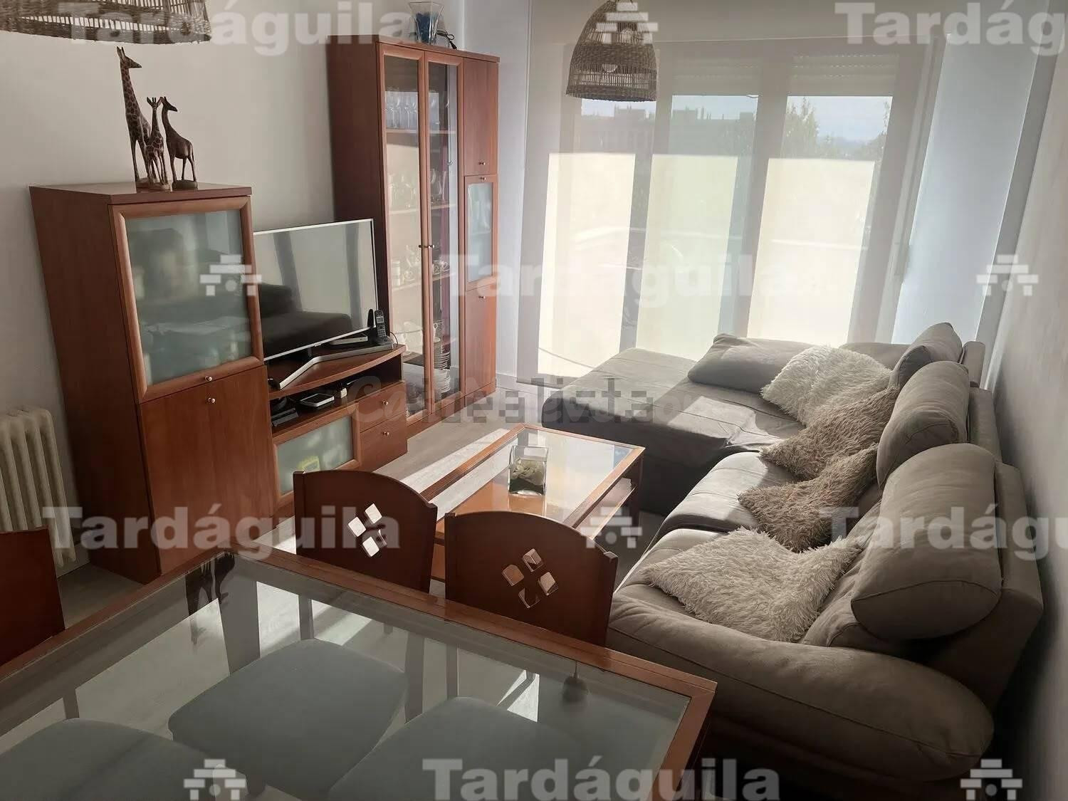 PISO 2 DORMITORIOS REFORMADO CON GARAJE