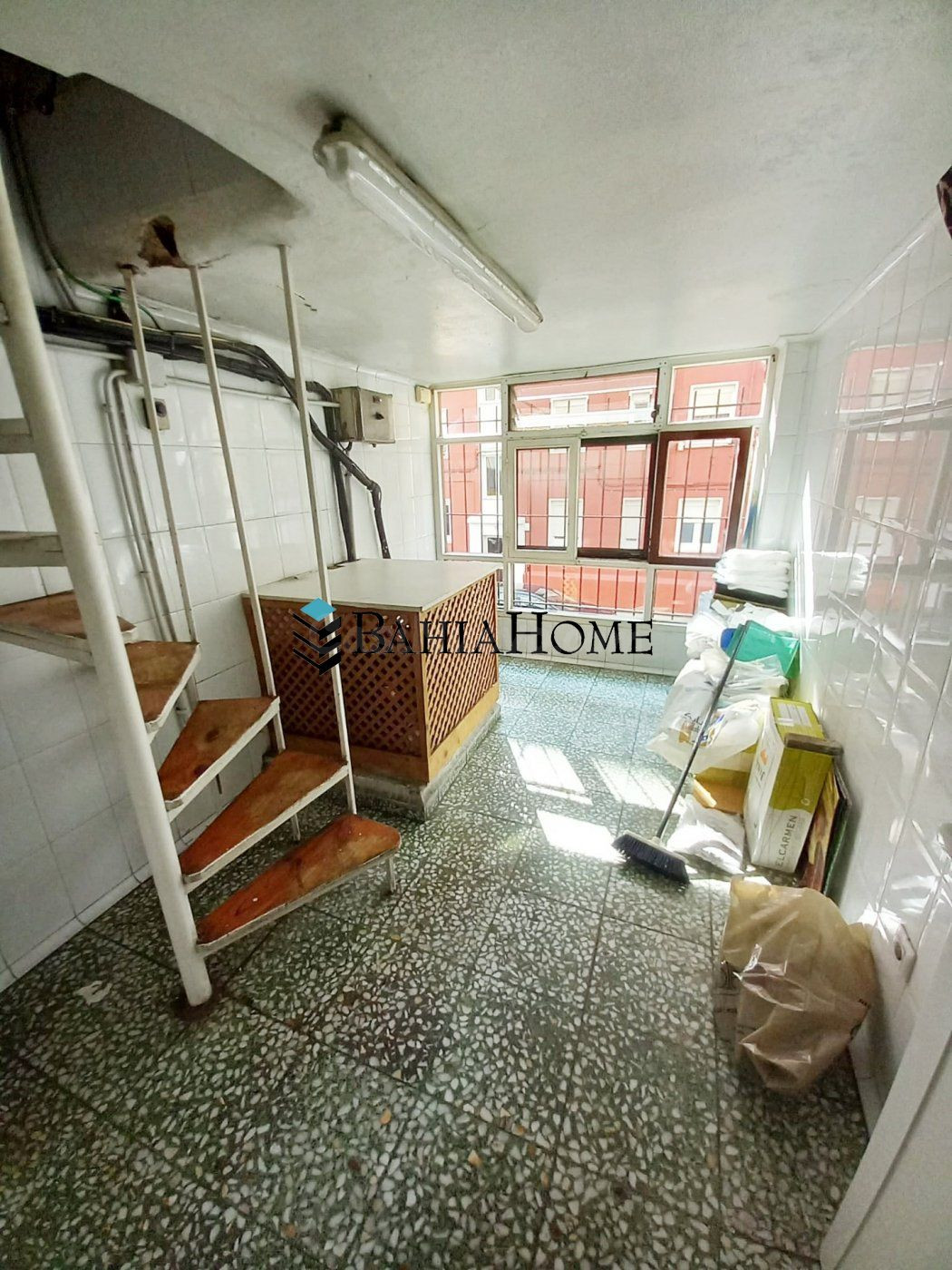 Local comercial 96m² en venta - Cuatro Caminos - foto 5