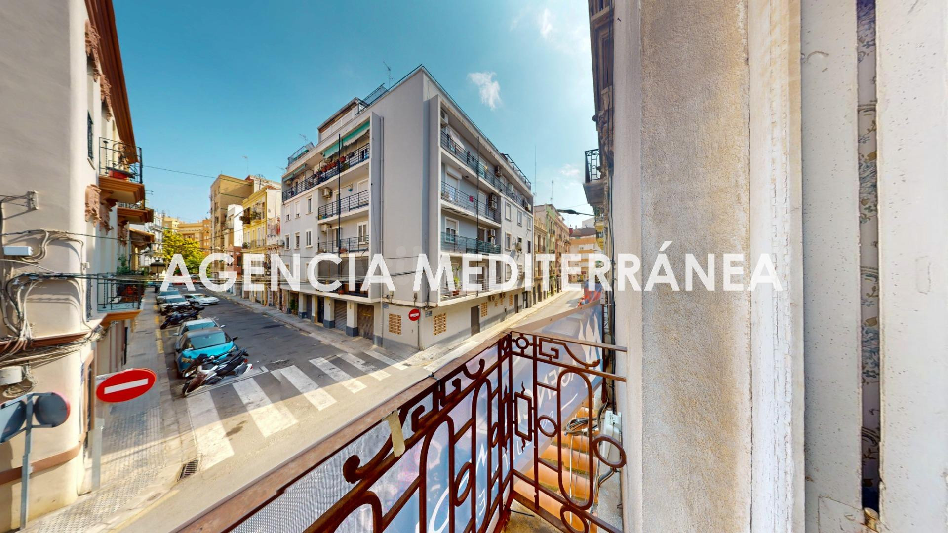 Apartamentos en venta reformados en Barrio Zapadores - foto 5