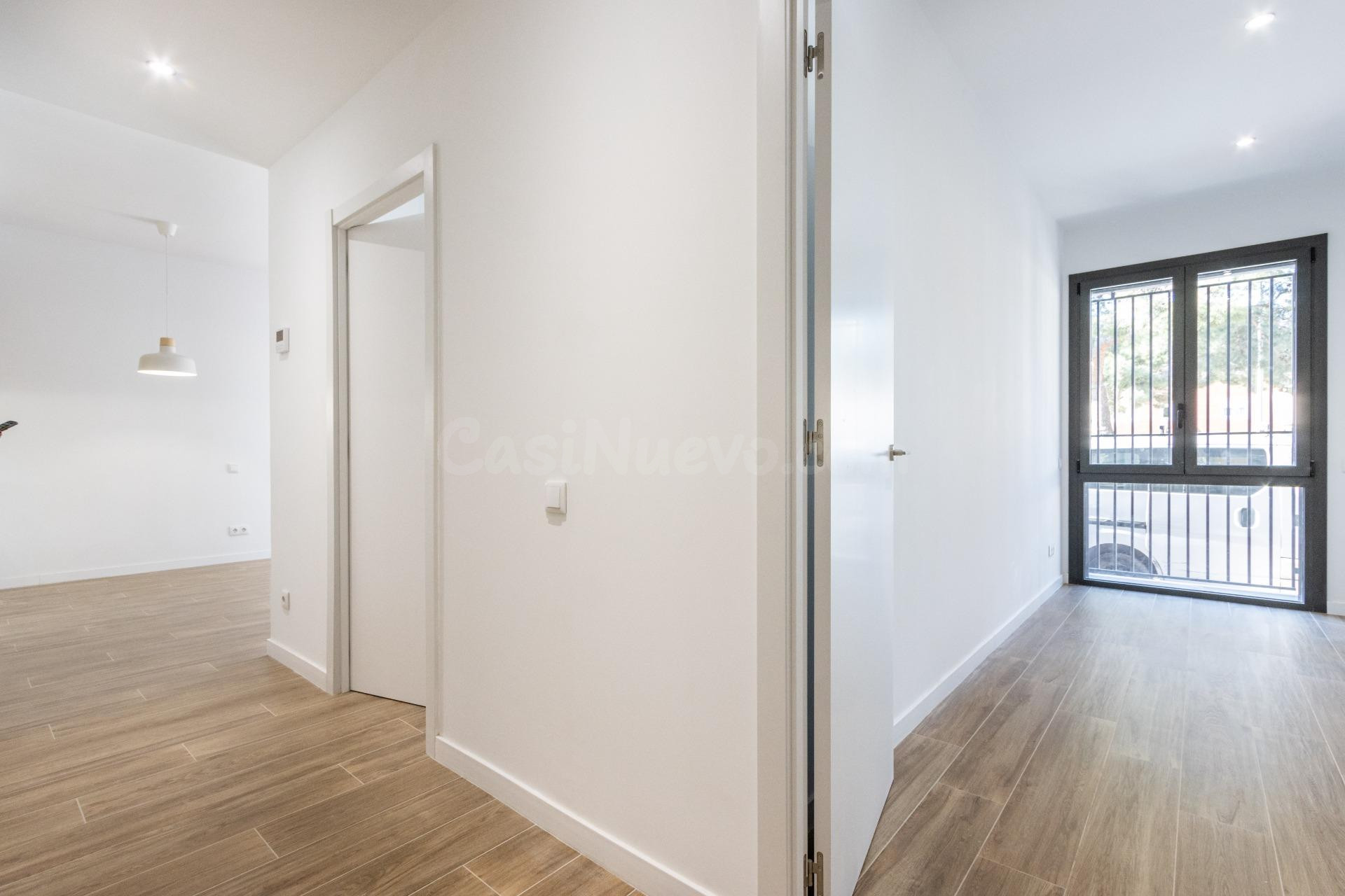 PLANTA BAJA EXTERIOR EN LA CREU ALTA DE SABADELL - foto 4