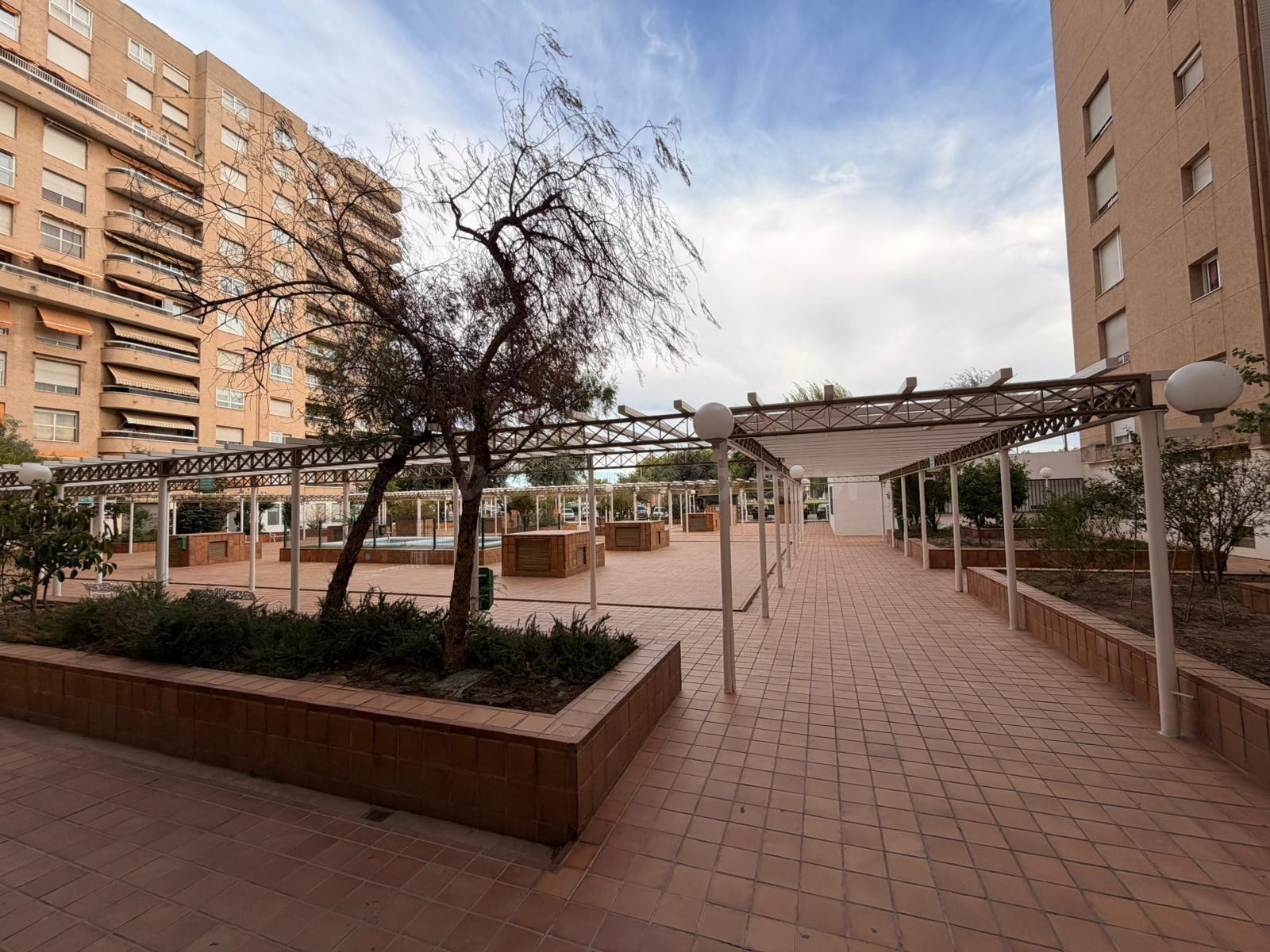 ALQUILER EN LOS REMEDIOS · EDIFICIO PRESIDENTE · 2 DORMITORIOS