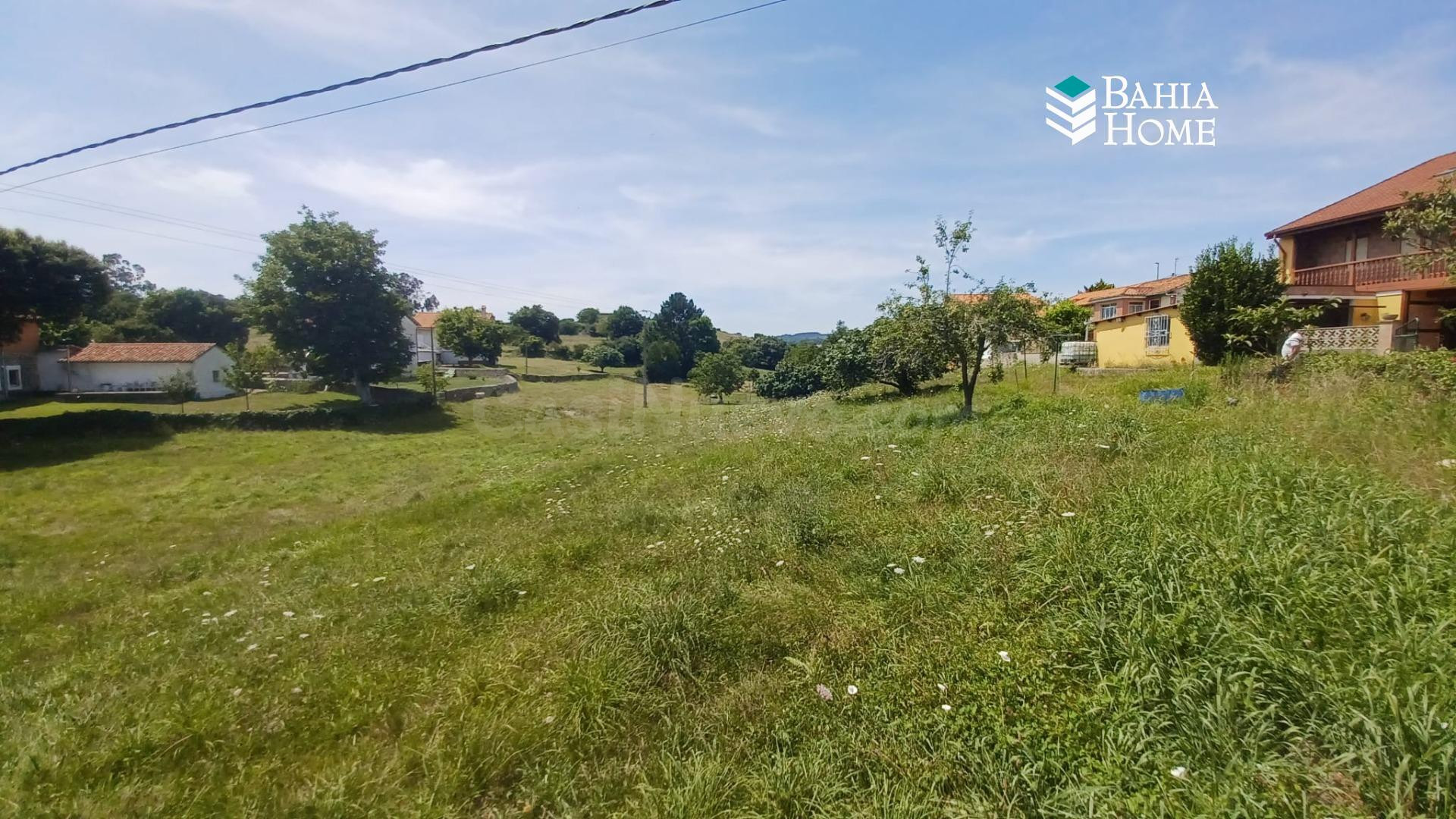Parcela urbana de 3.259 m2 con múltiples posibilidades en Re - foto 3