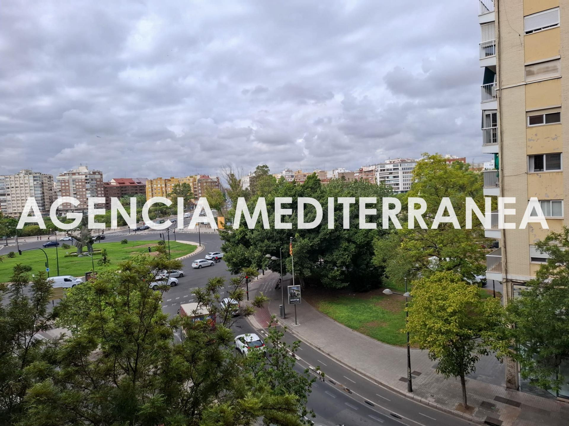 Piso en venta en Valencia - foto 4