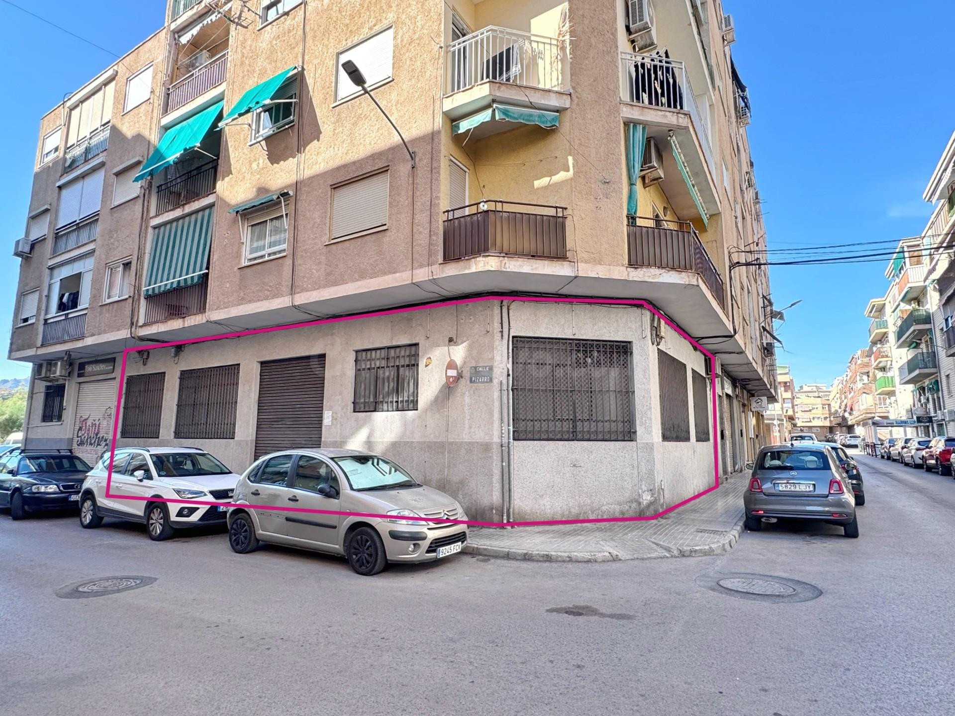 LOCAL COMERCIAL EN ELDA, ZONA MARINA ESPAÑOLA