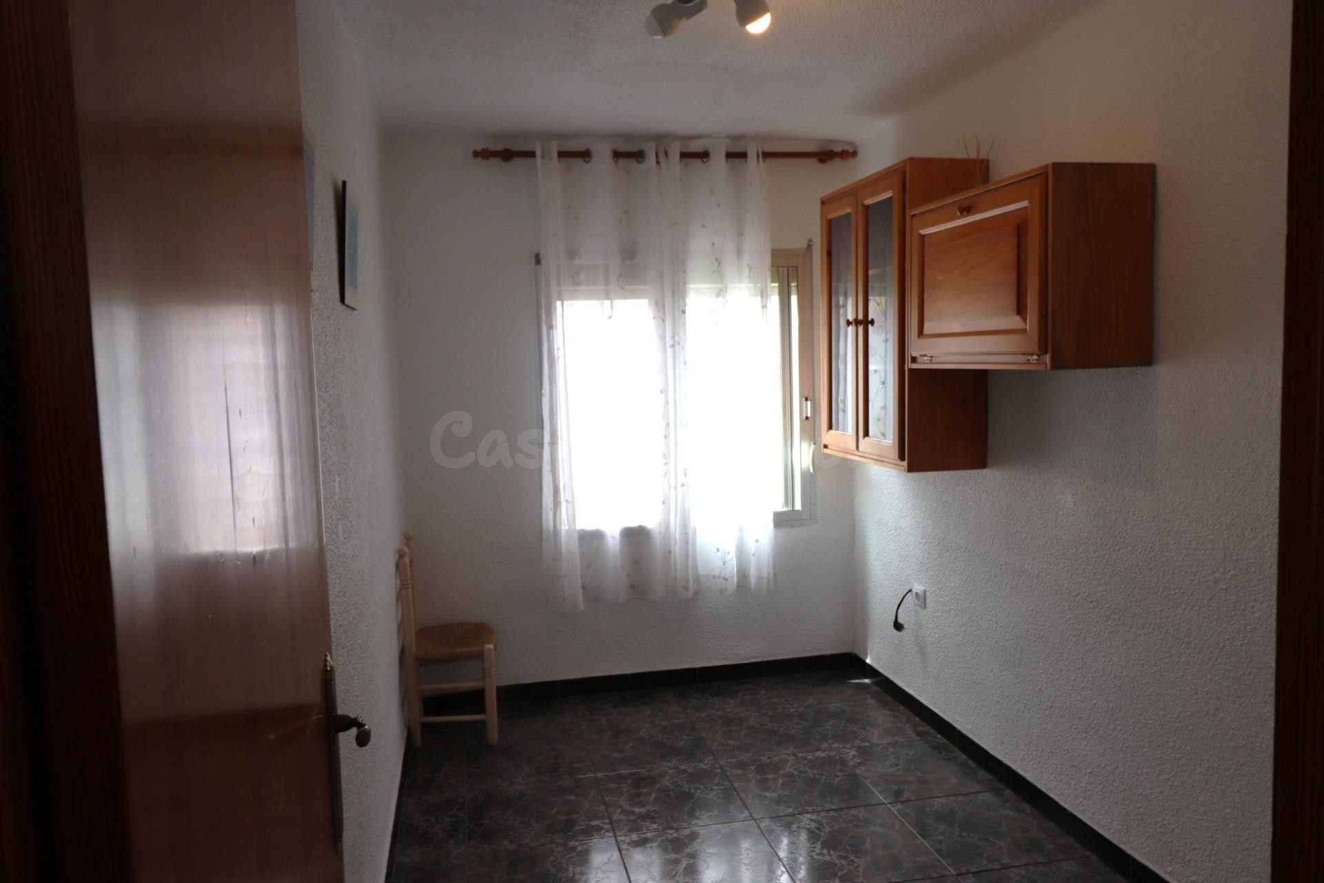 Segundo piso con 3 habitaciones en zona Las 300 - foto 3