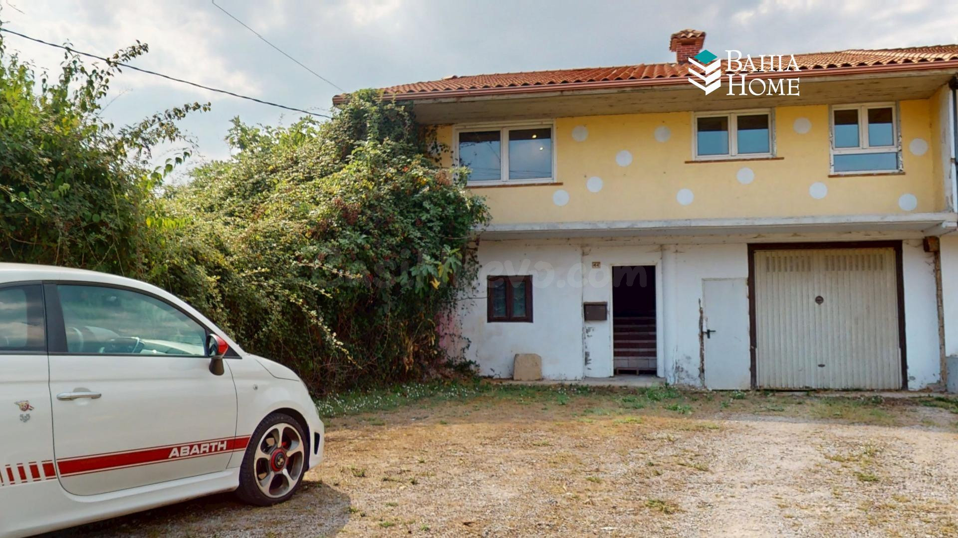 Propiedad con gran parcela y potencial para desarrollo resid - foto 2